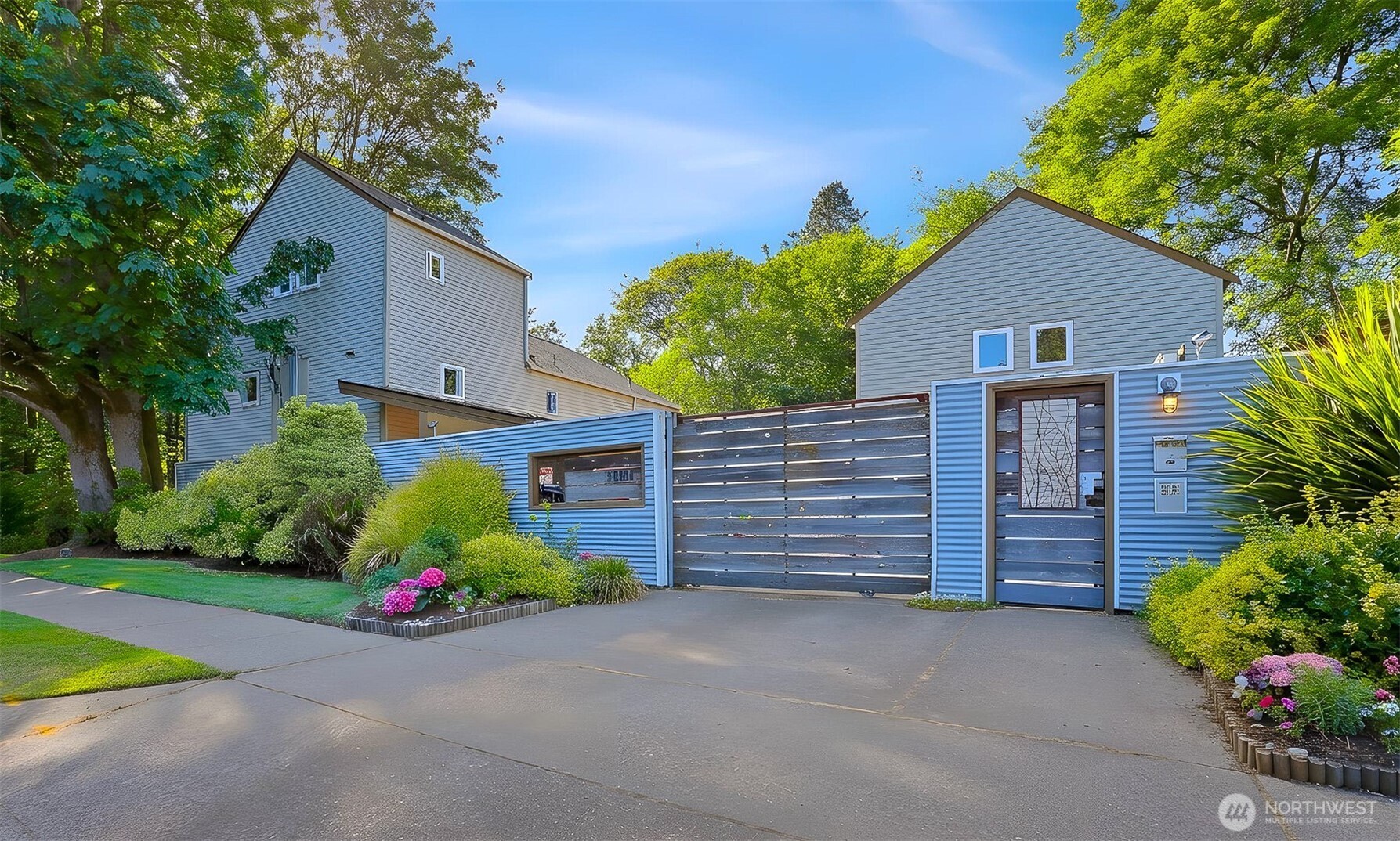 3406 W Government Way #7, Seattle, WA 98199, photo 4 of 41