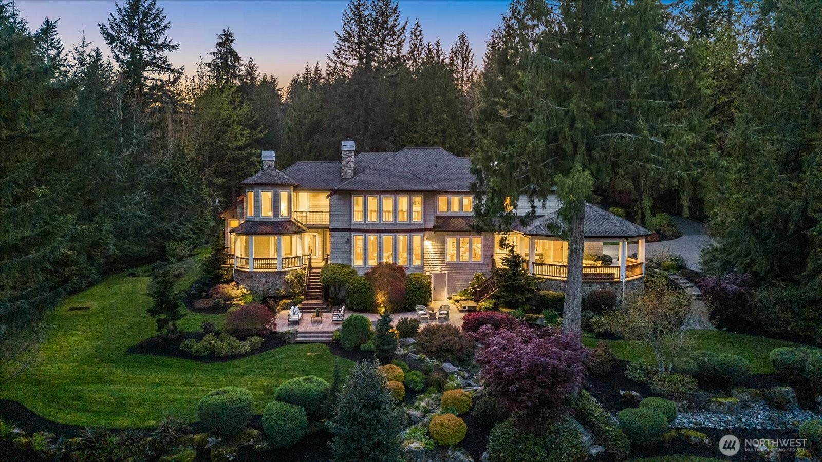 13748 242nd Avenue NE, Woodinville, WA 98077, photo 2 of 2