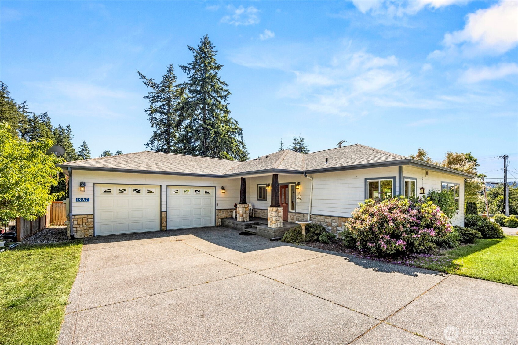 1987 NW Rampart Ridge Court, Bremerton, WA 98311, photo 2 of 2