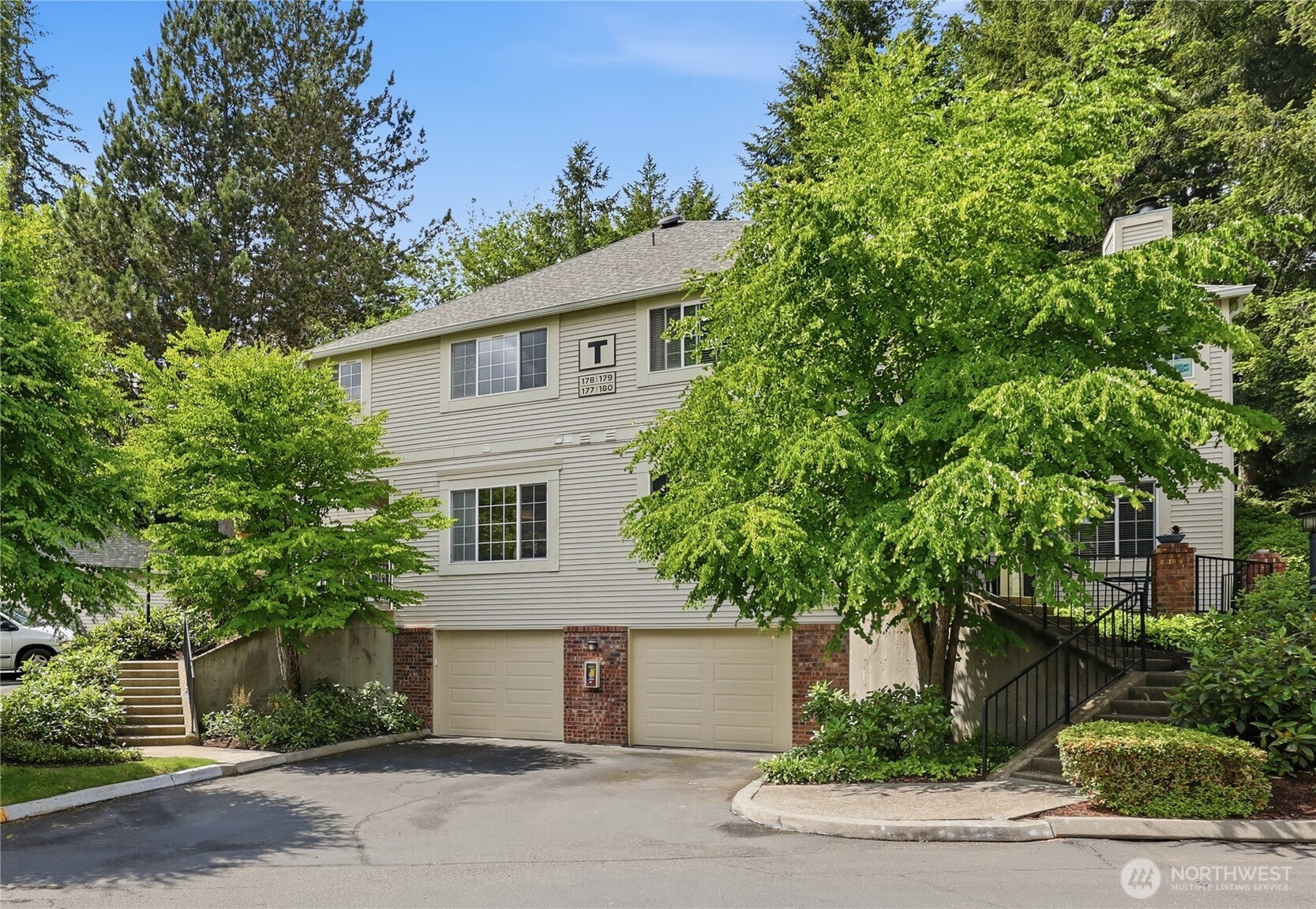 10909 Avondale Road NE #T177