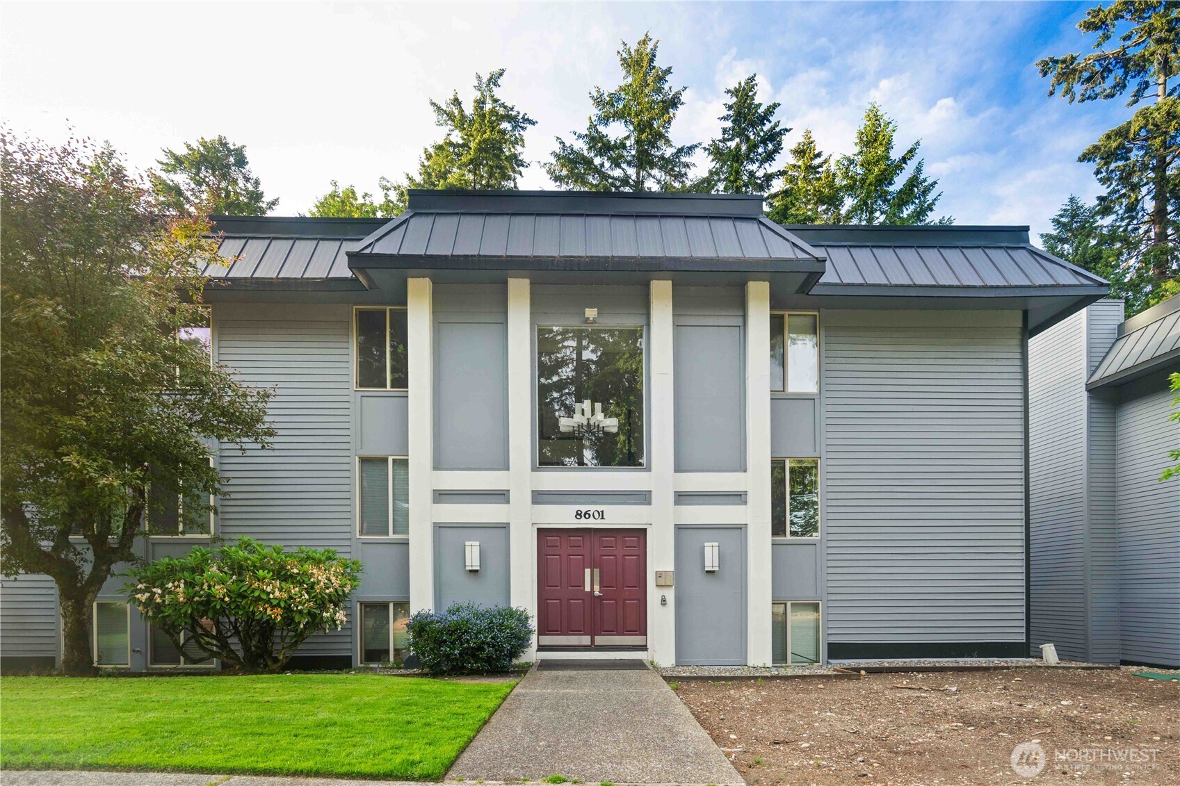8601 Zircon Drive SW #A4