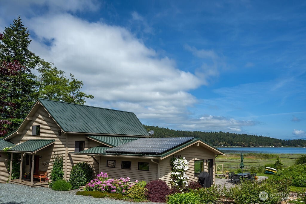 3757 Mud Bay Road
