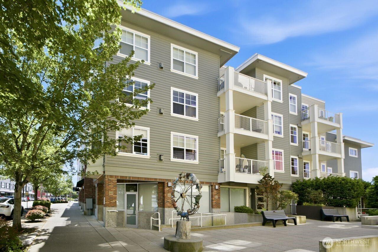 2901 NE Blakeley St #522, Seattle, WA 98105, photo 5 of 40