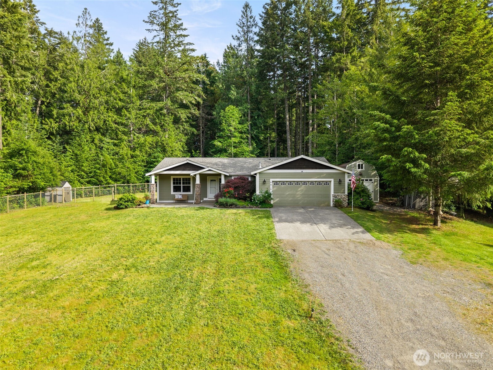 9818 138th Avenue NW, Gig Harbor, WA 98329-5877, photo 2 of 2