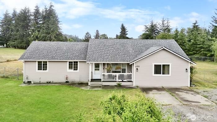 7824 196th Lane SW, Rochester, WA 98579, photo 3 of 4