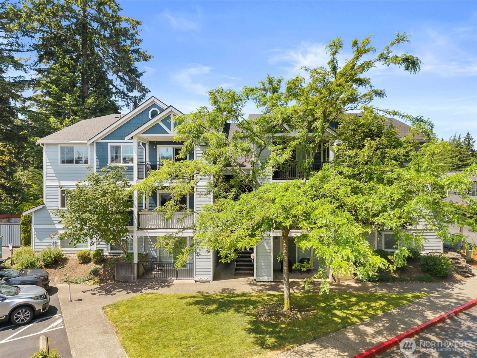 1409 Evergreen Park Drive SW #203