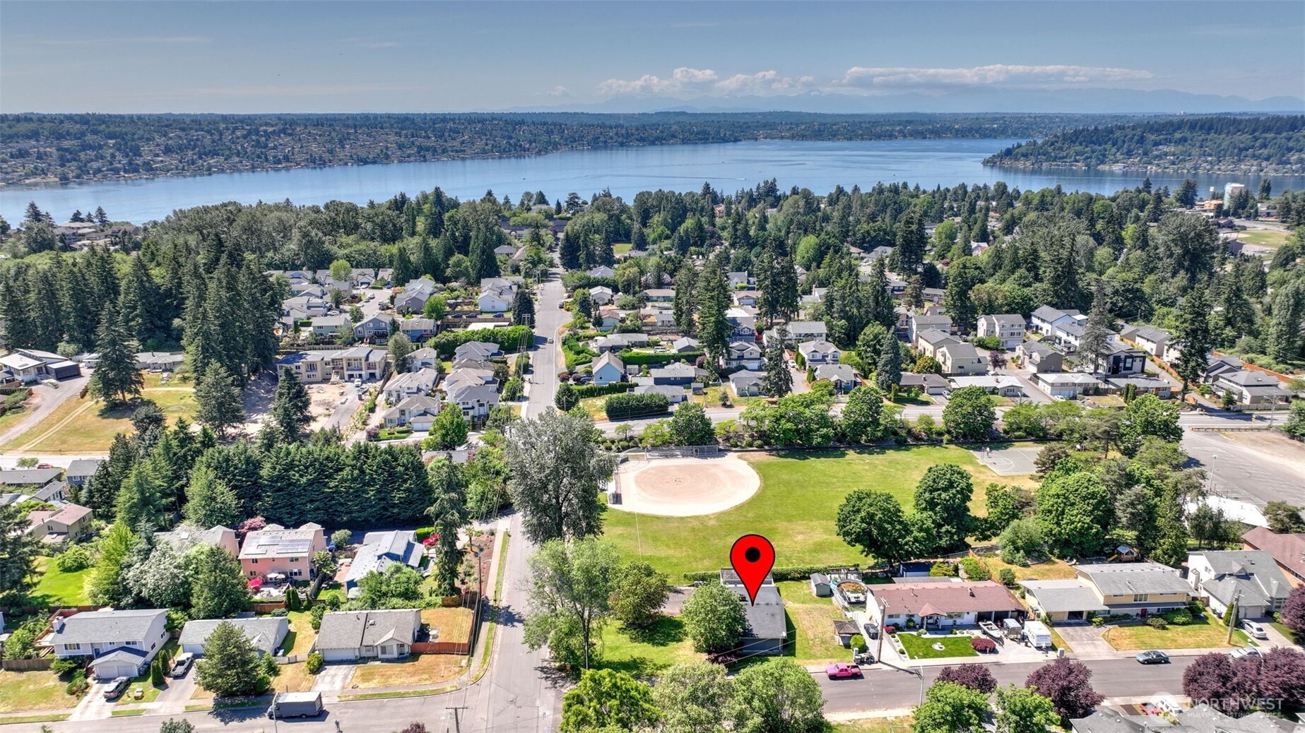 2200 NE 24th Street, Renton, WA 98056, photo 2 of 2