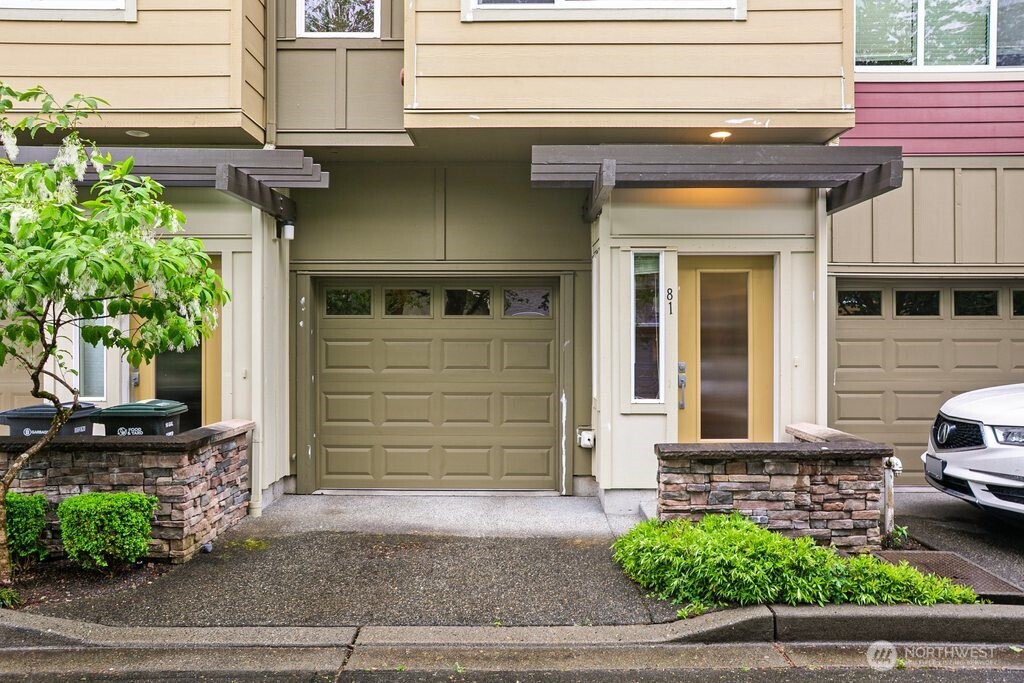 81 Sky Ridge Road NW #702
