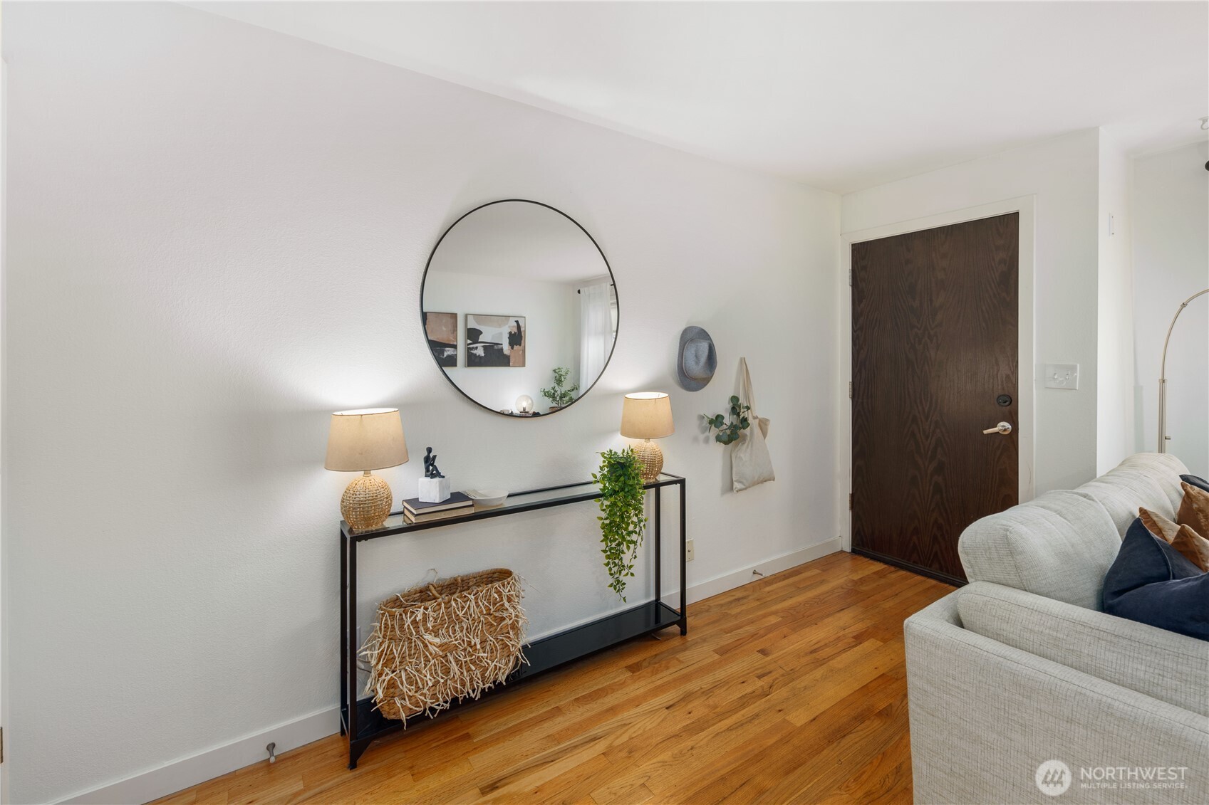 7106 California Avenue SW #101, Seattle, WA 98136, photo 4 of 14