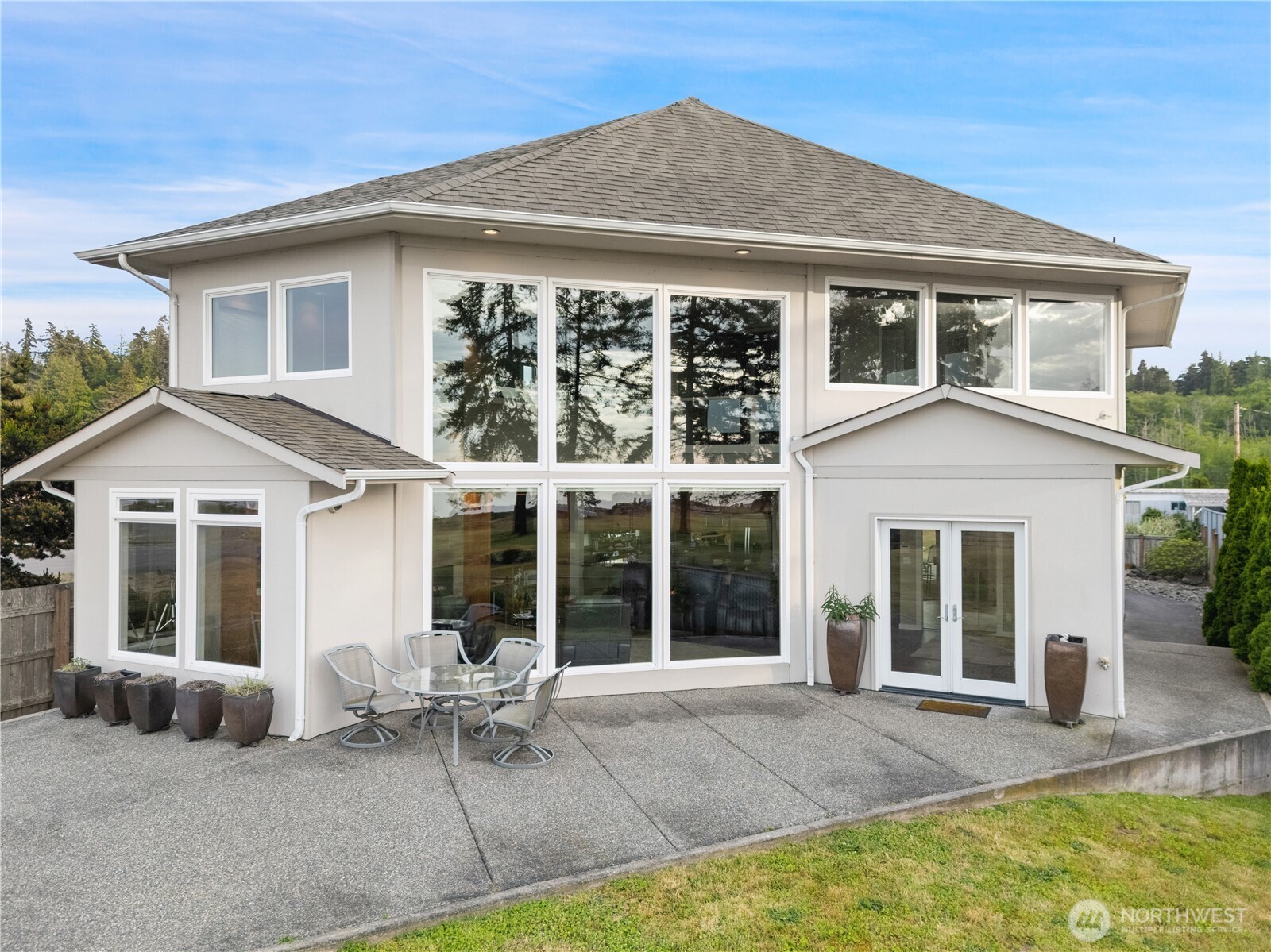 8668 NE Point No Point Road, Hansville, WA 98340, photo 2 of 2
