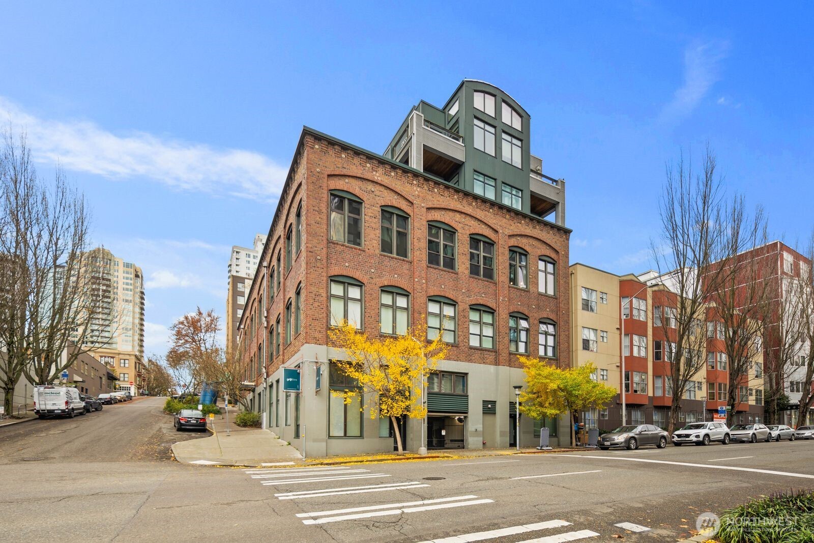 81 Vine Street #406, Seattle, WA 98121, photo 2 of 36
