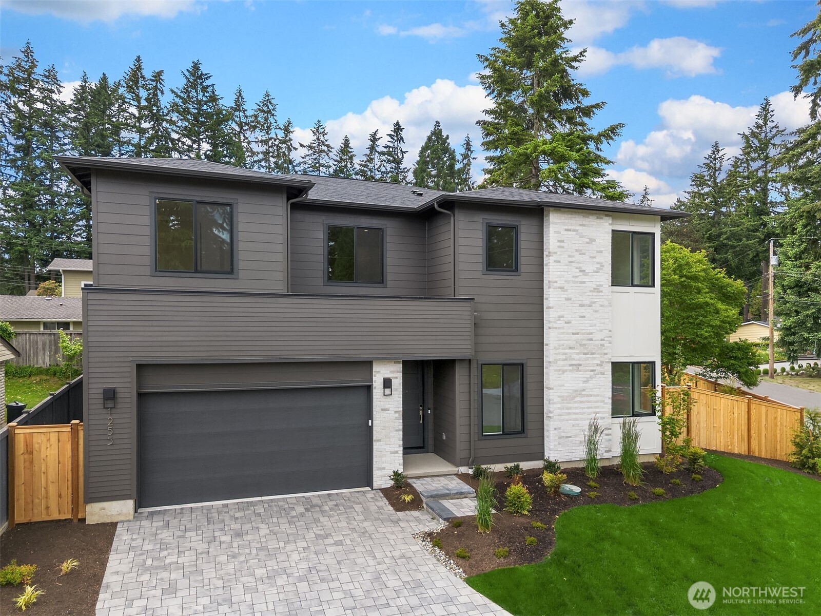 1255 169th Avenue NE, Bellevue, WA 98008, photo 2 of 2