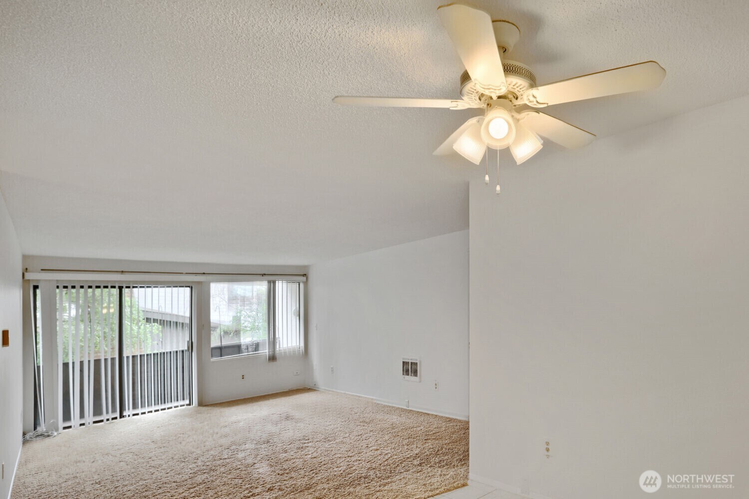 6110 24th Avenue NW #203, Seattle, WA 98107, photo 4 of 24