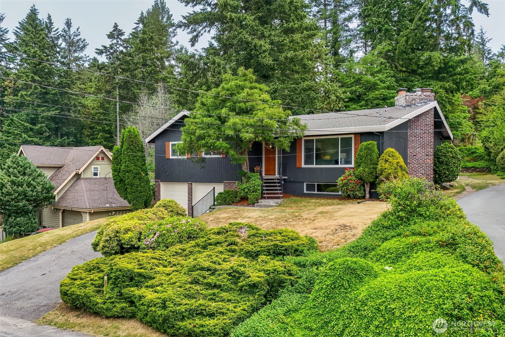 3828 Harbel Drive NE, Bremerton, WA 98310, photo 2 of 2