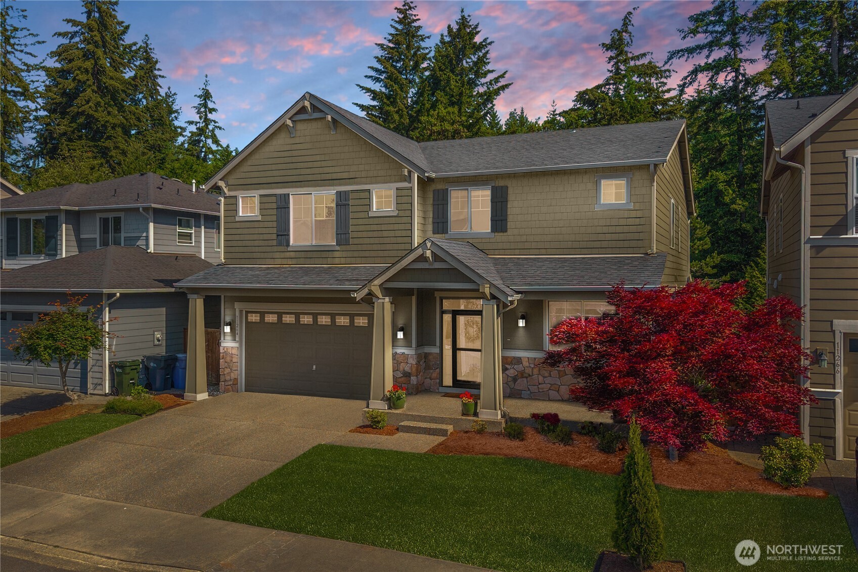 11264 Borgen Loop, Gig Harbor, WA 98332, photo 2 of 3