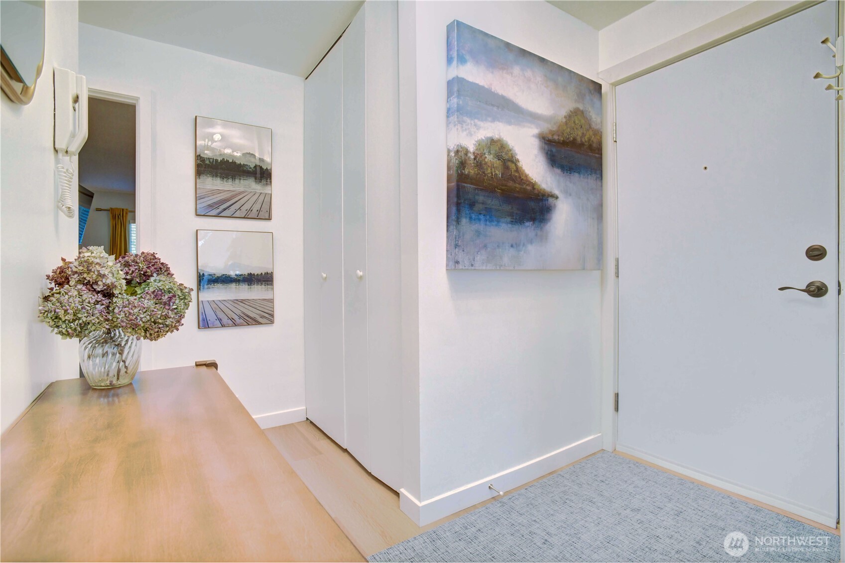 4545 Sand Point Way NE #302, Seattle, WA 98105, photo 2 of 19