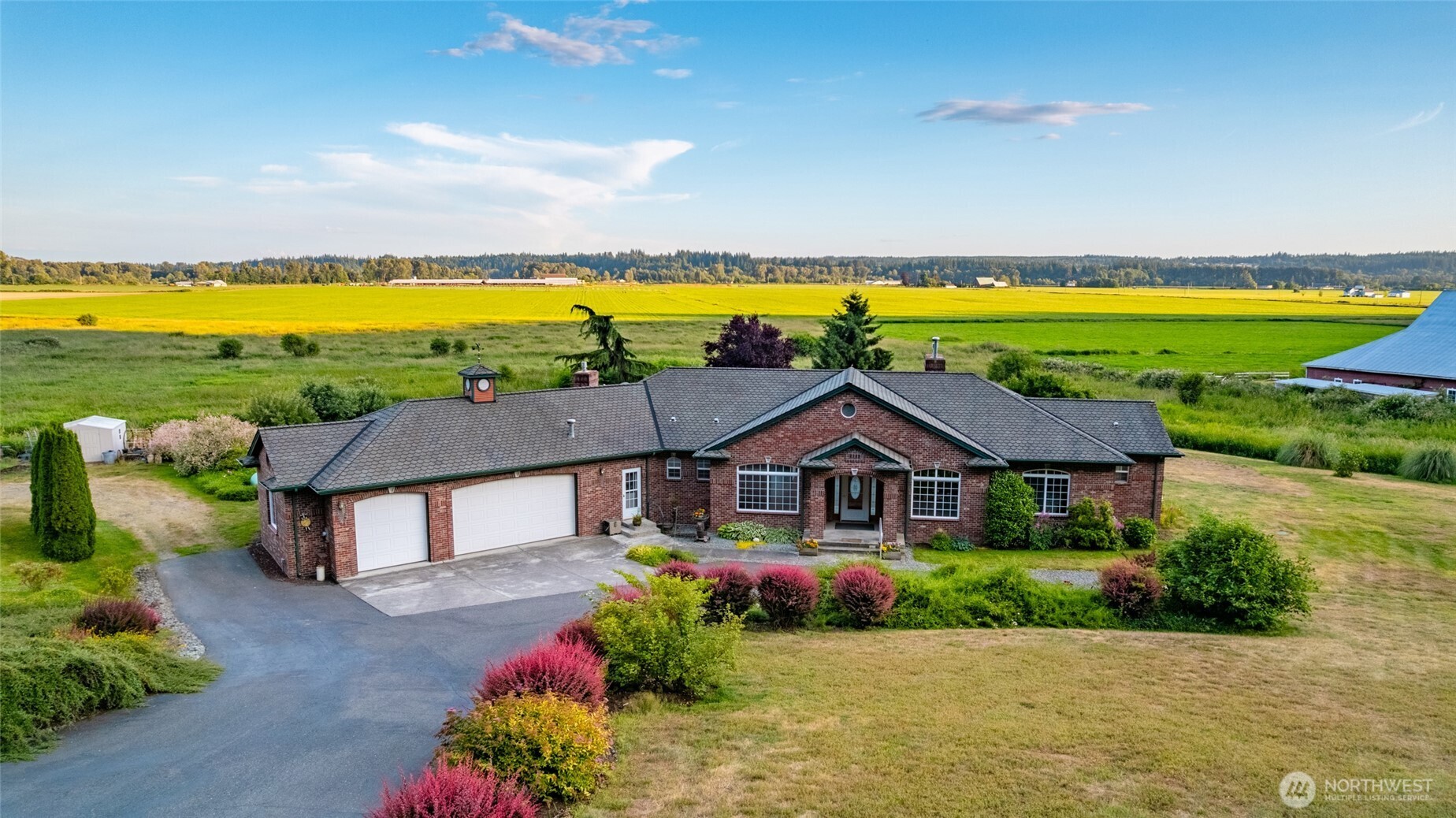 2322 Pioneer Highway
