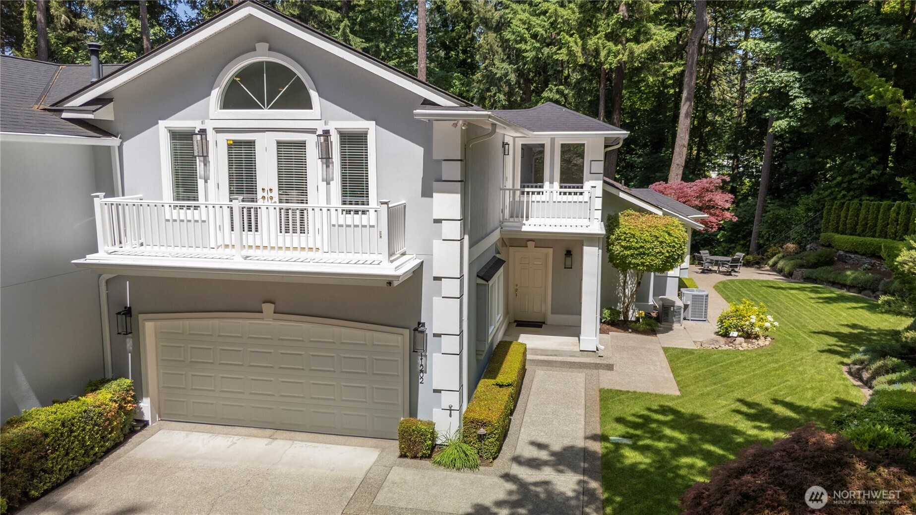 11202 Greystone Drive SW, Lakewood, WA 98499, photo 2 of 2