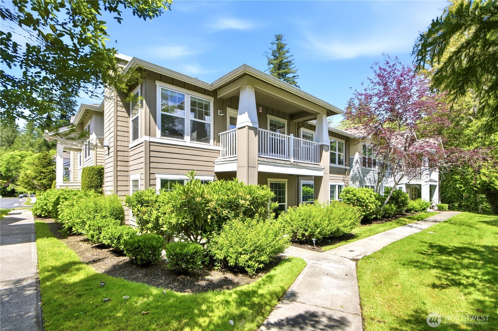 22669 NE Alder Crest Drive #201