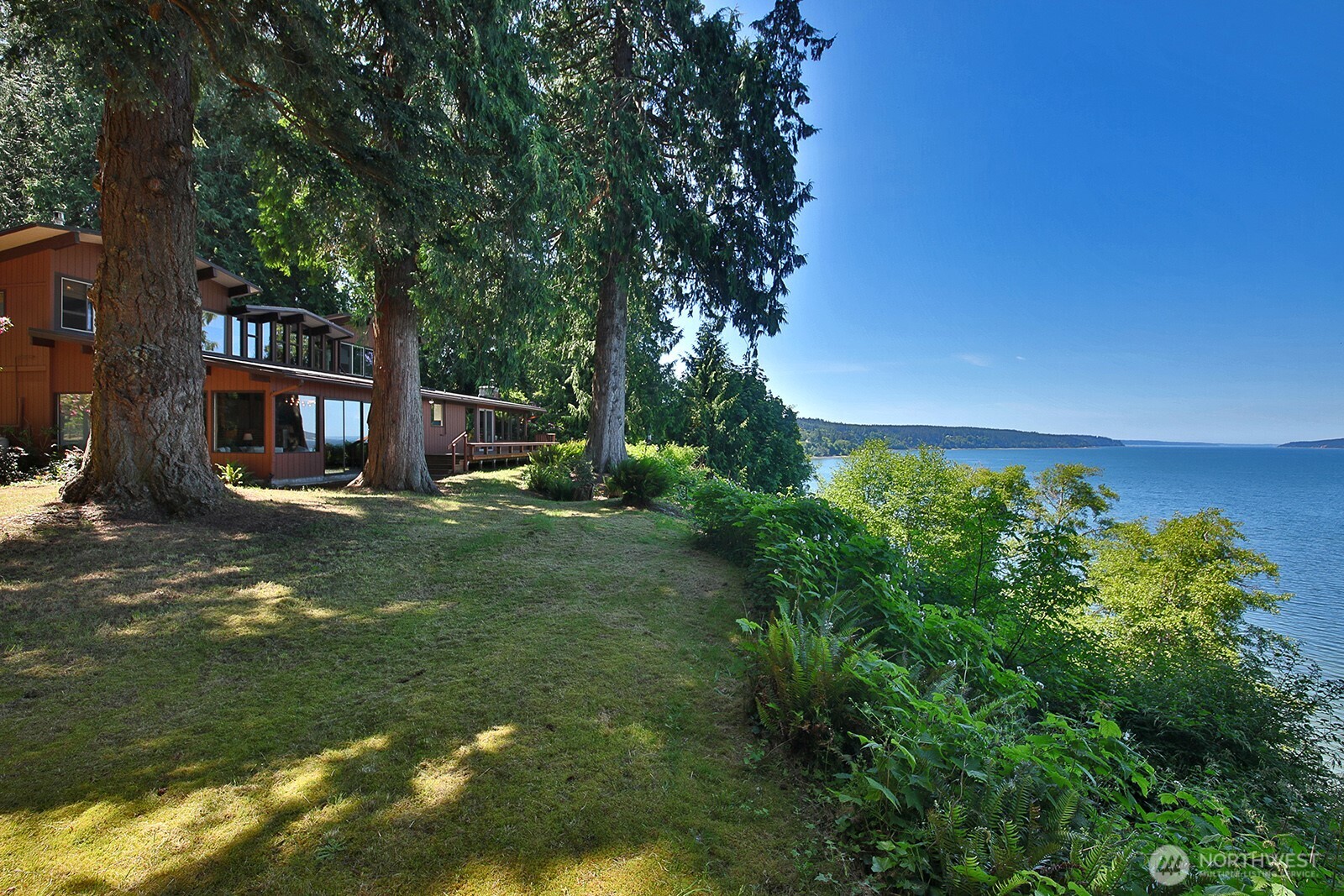 91 Brackenwood Avenue
