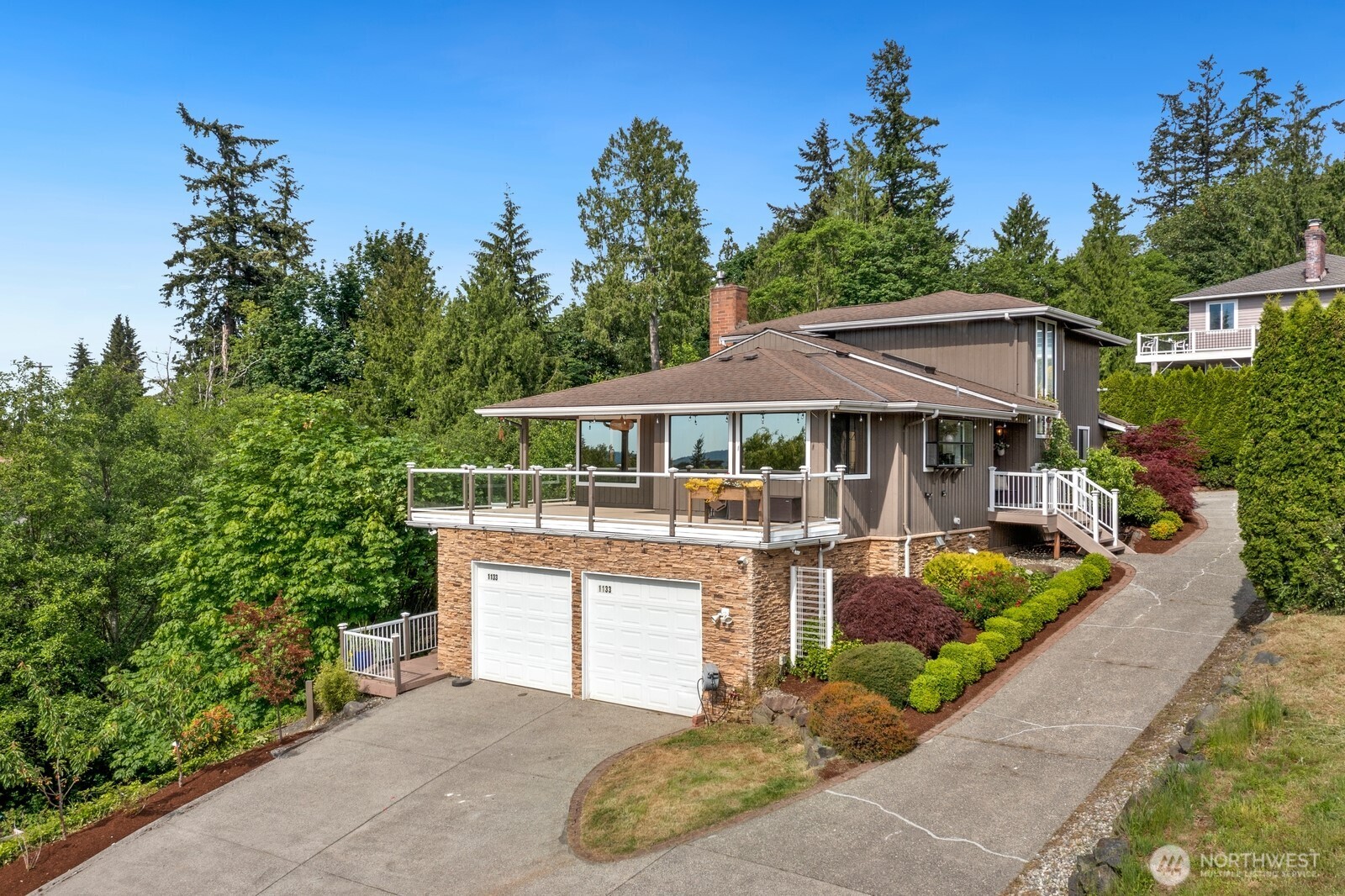 1133 8th Drive, Mukilteo, WA 98275, photo 2 of 2