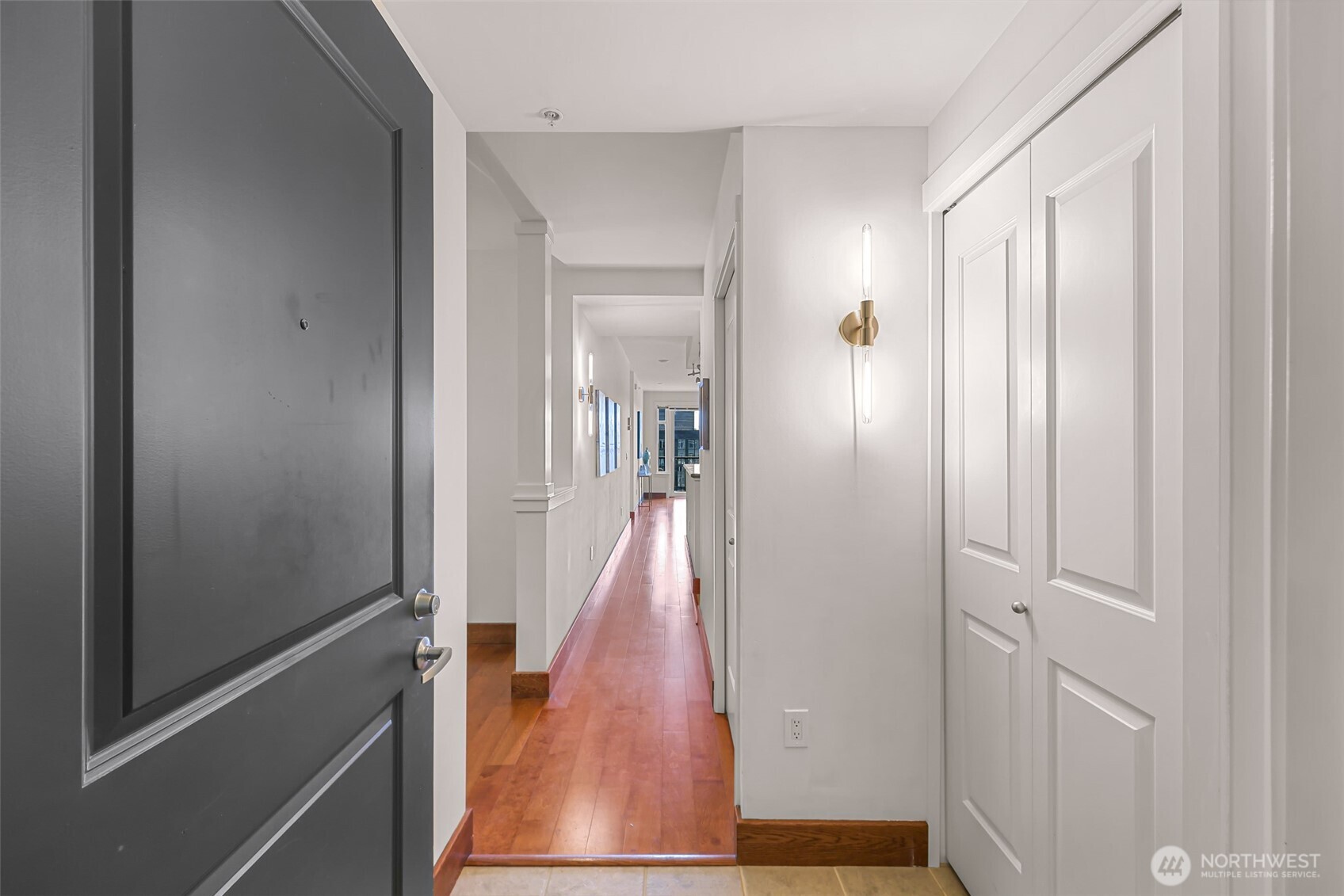 2607 Western Avenue #1203, Seattle, WA 98121, photo 3 of 39