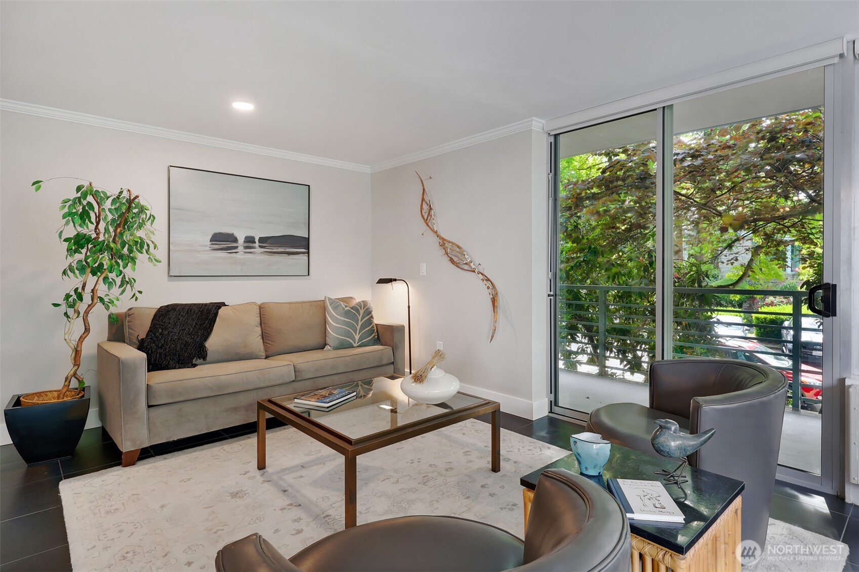 2040 43rd Avenue E #201, Seattle, WA 98112, photo 2 of 36