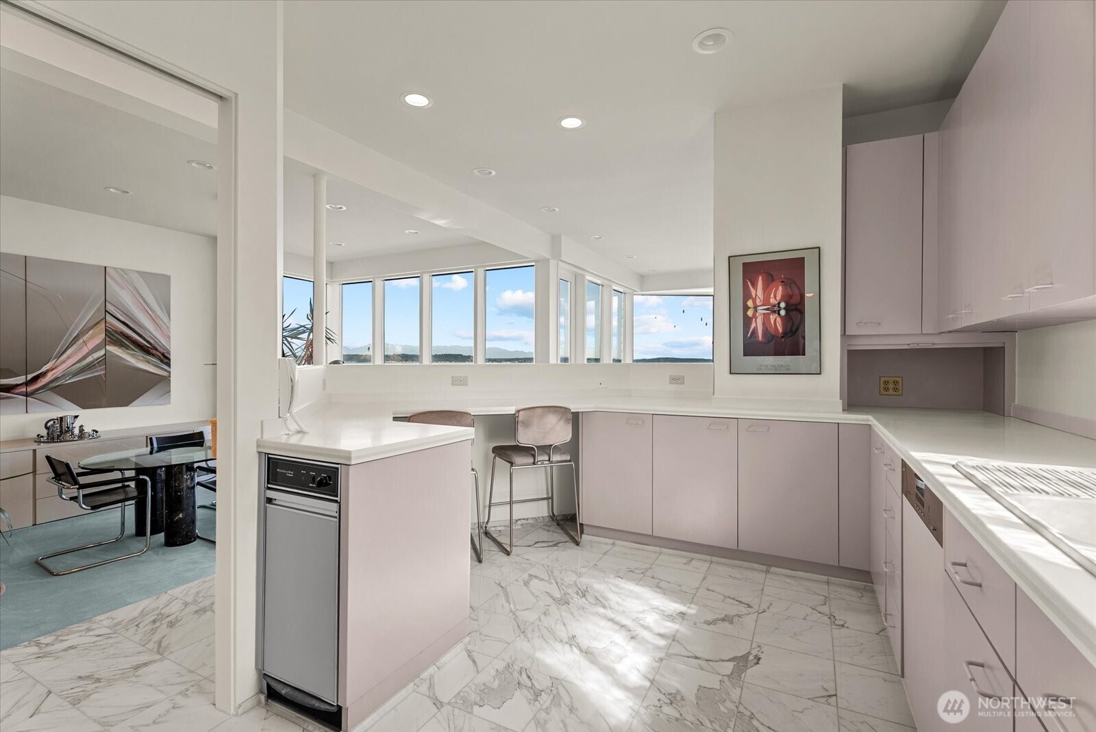 3089 Alki Avenue SW #2, Seattle, WA 98116, photo 5 of 40