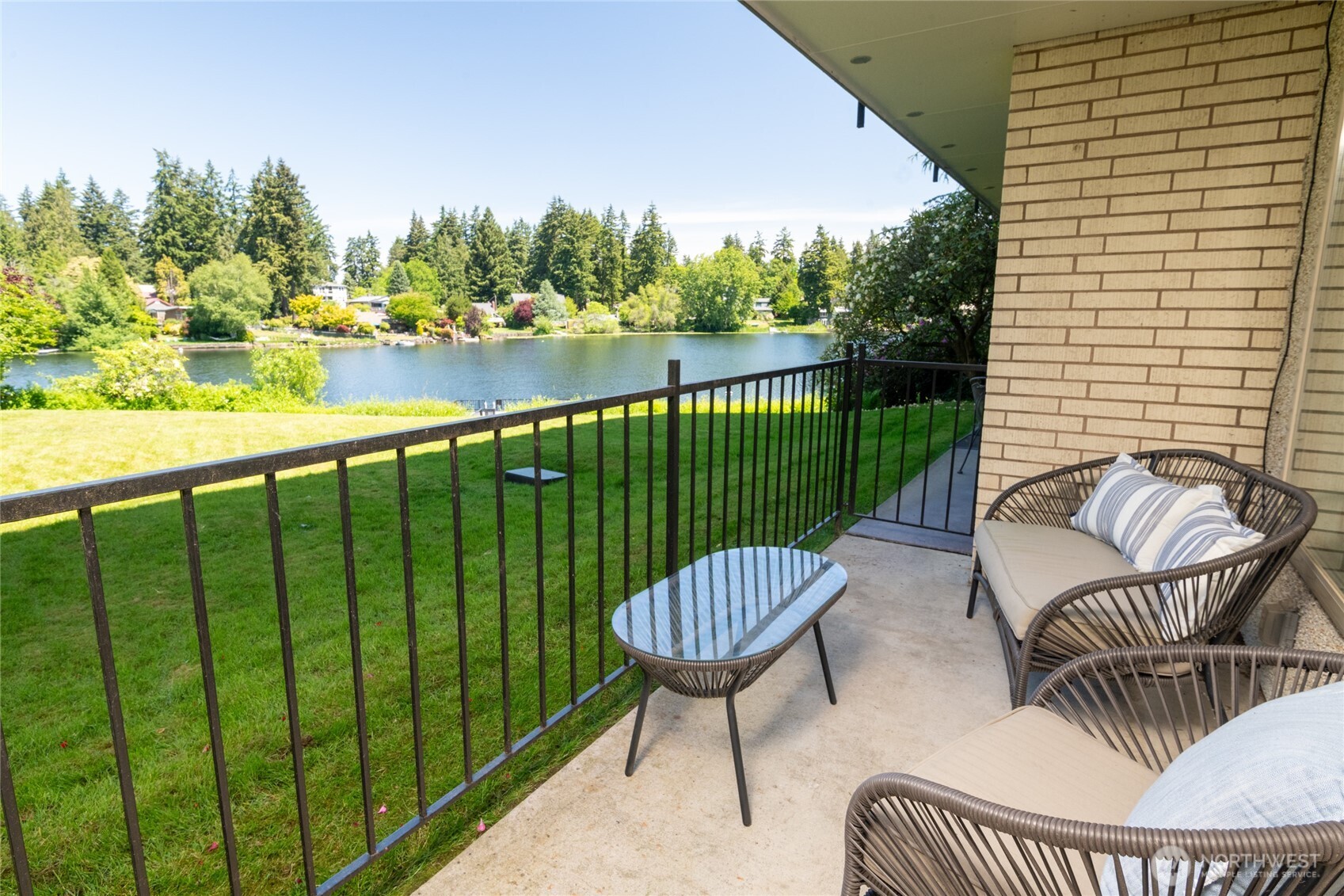 322 N 134th Street #104, Seattle, WA 98133, photo 4 of 20