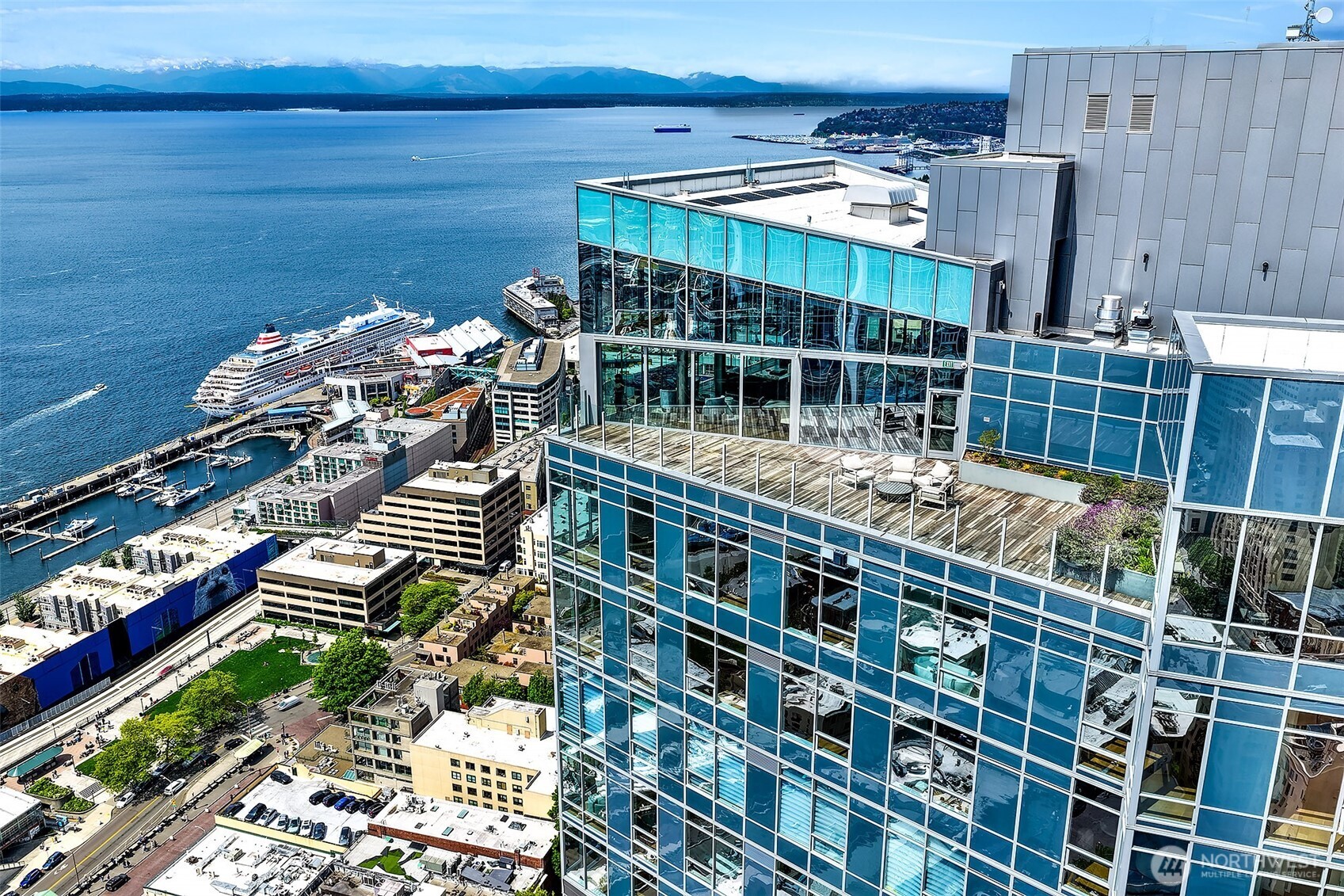 121 Stewart Street #407, Seattle, WA 98101, photo 2 of 31