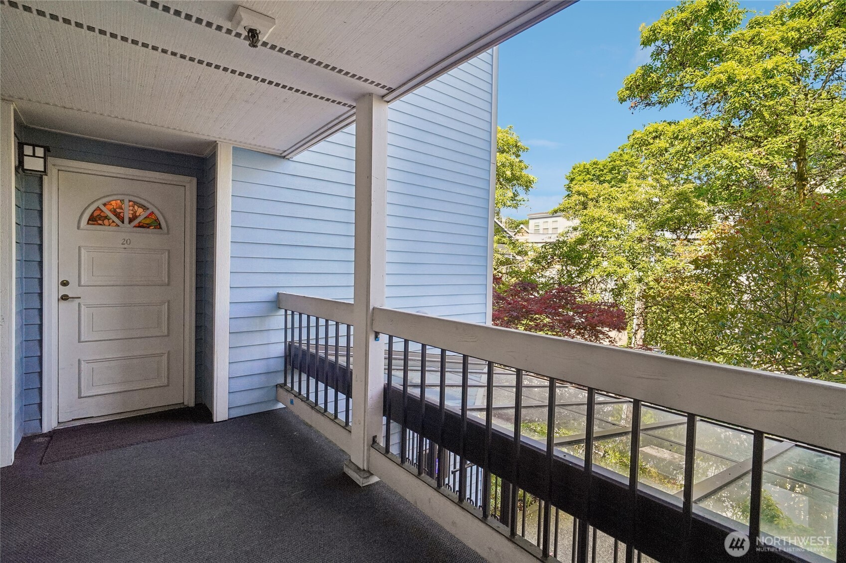 1111 10th Avenue E #20, Seattle, WA 98102, photo 2 of 29