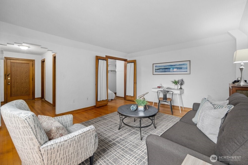 519 W Roy Street #413, Seattle, WA 98119, photo 2 of 23