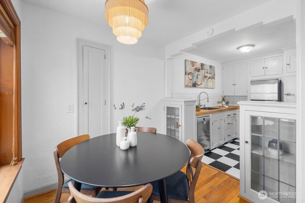 519 W Roy Street #413, Seattle, WA 98119, photo 5 of 23