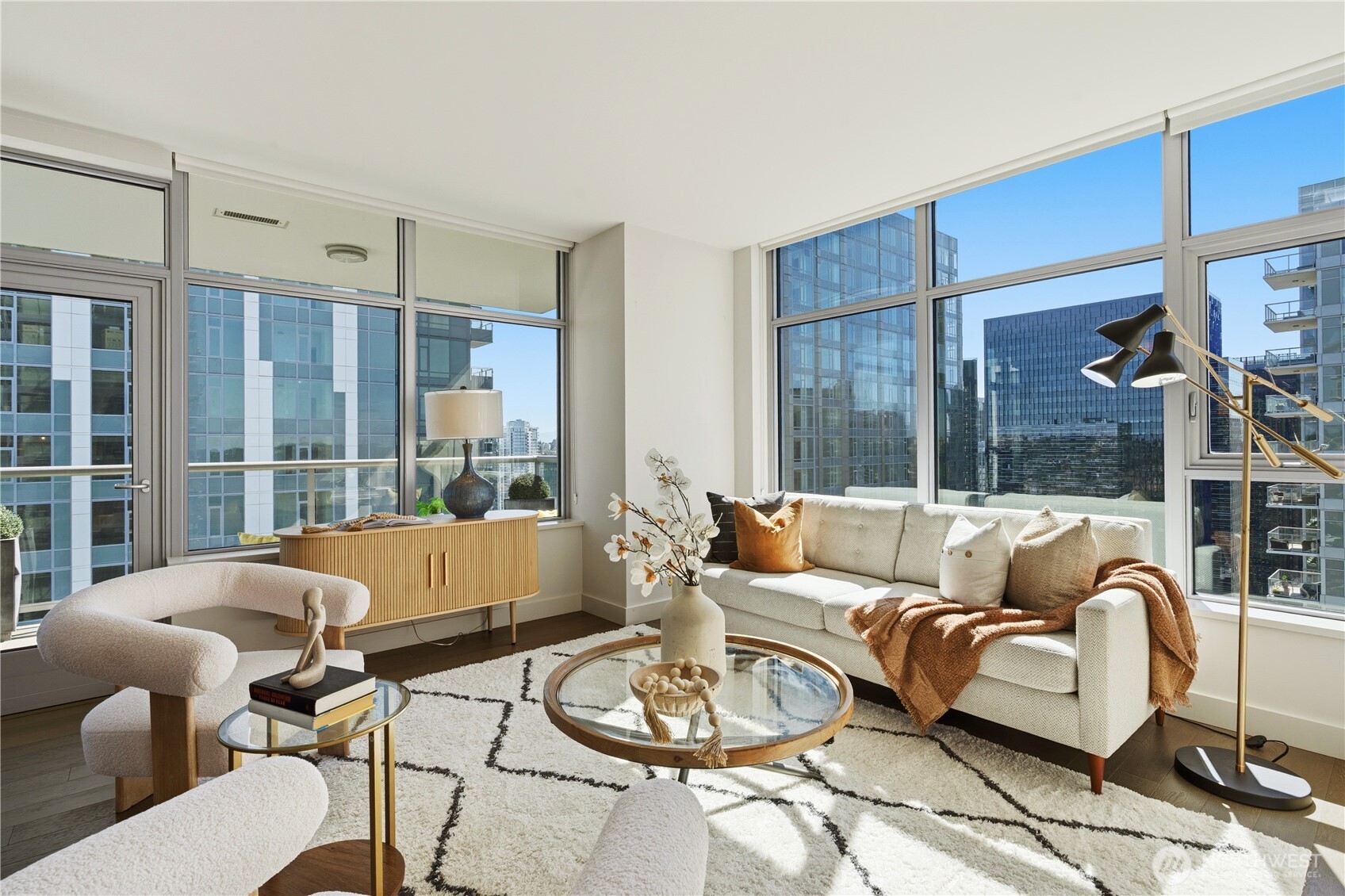 583 Battery Street #3602N, Seattle, WA 98121, photo 4 of 34