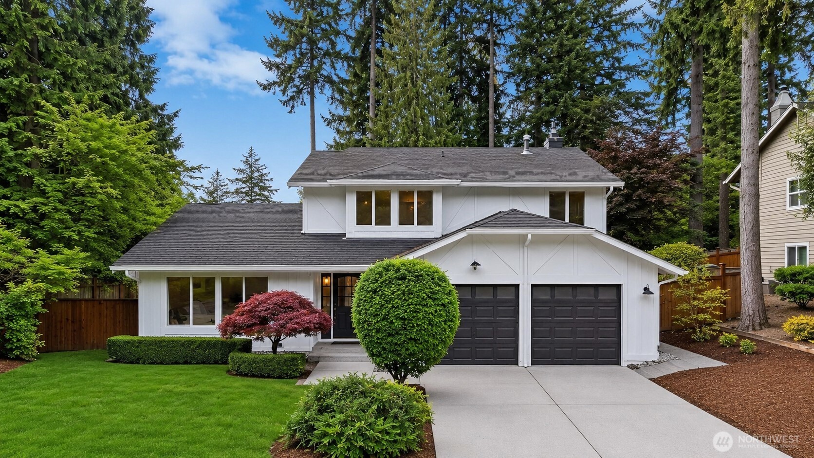 18009 NE 103rd Ct, Redmond, WA 98052, photo 2 of 2