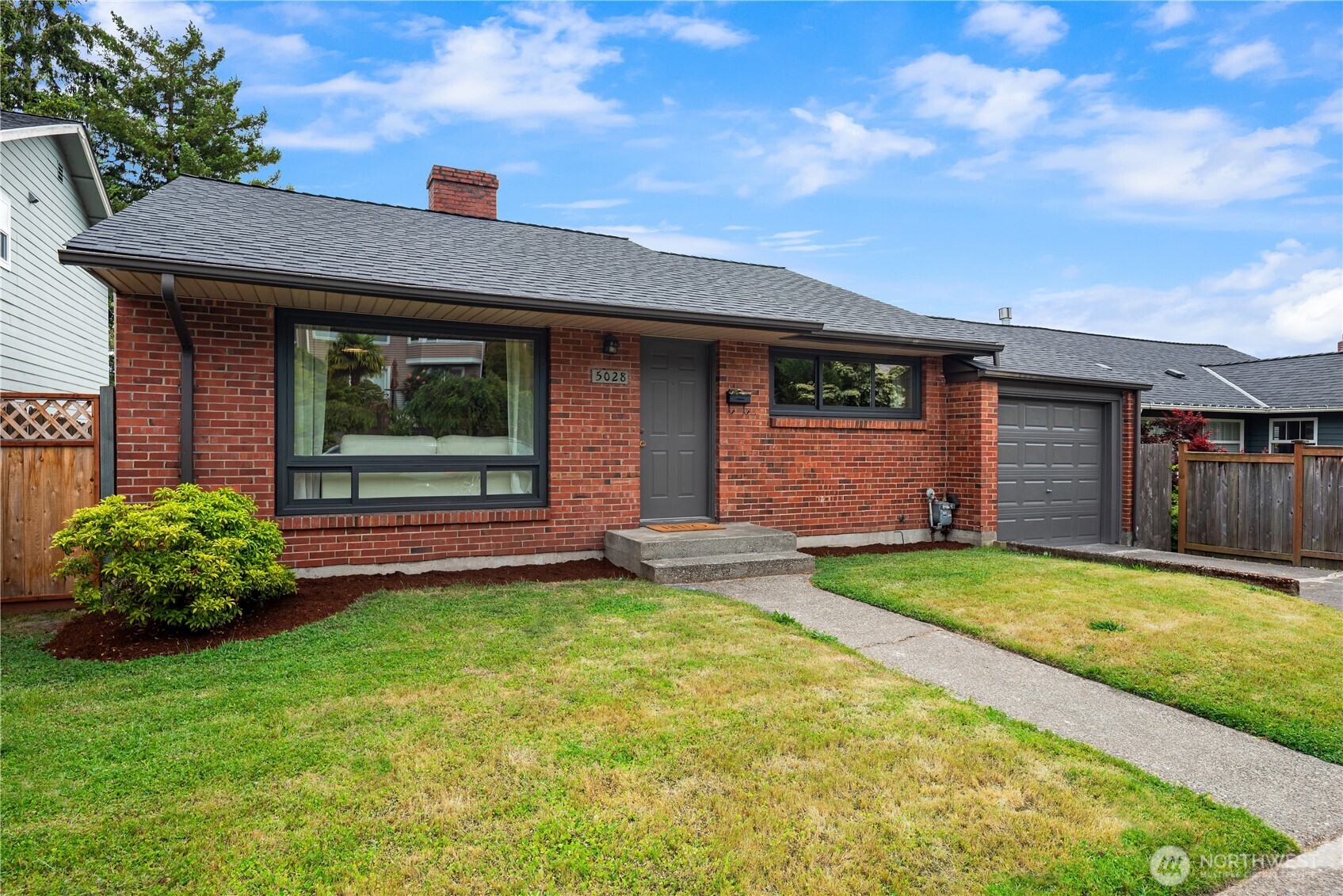 5028 41st Avenue SW, Seattle, WA 98136, photo 2 of 2