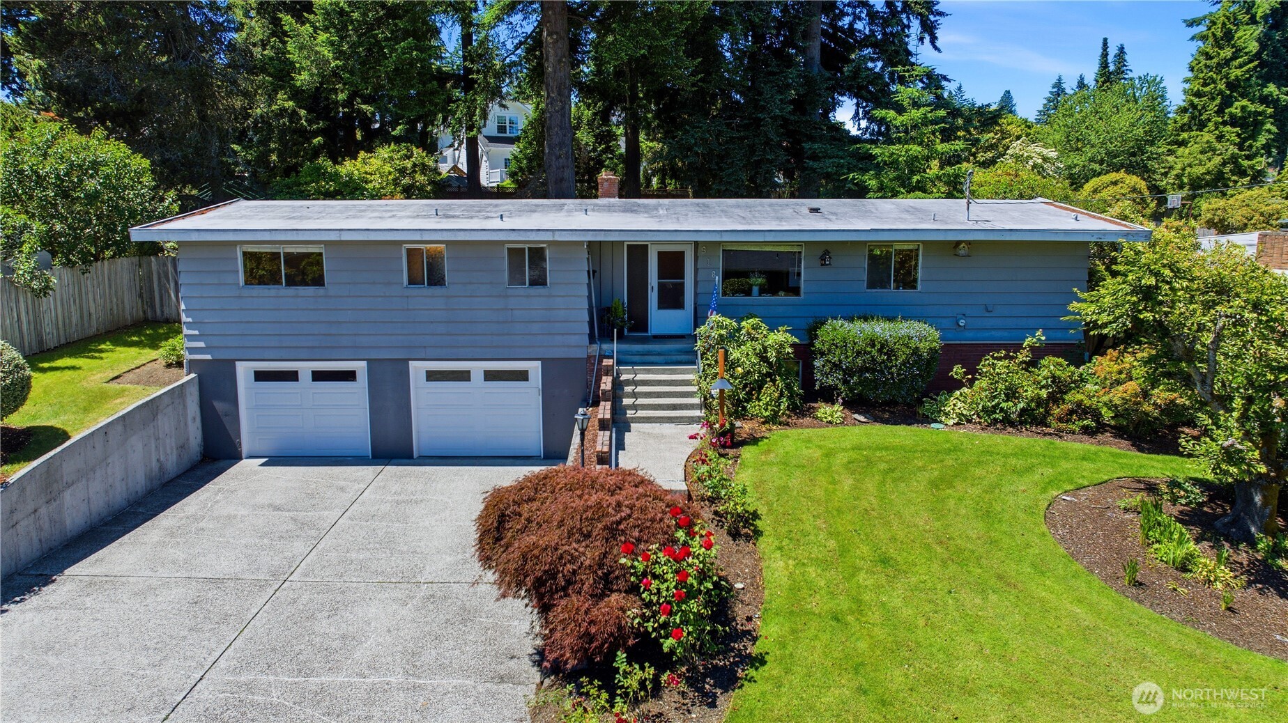 918 Manor Drive