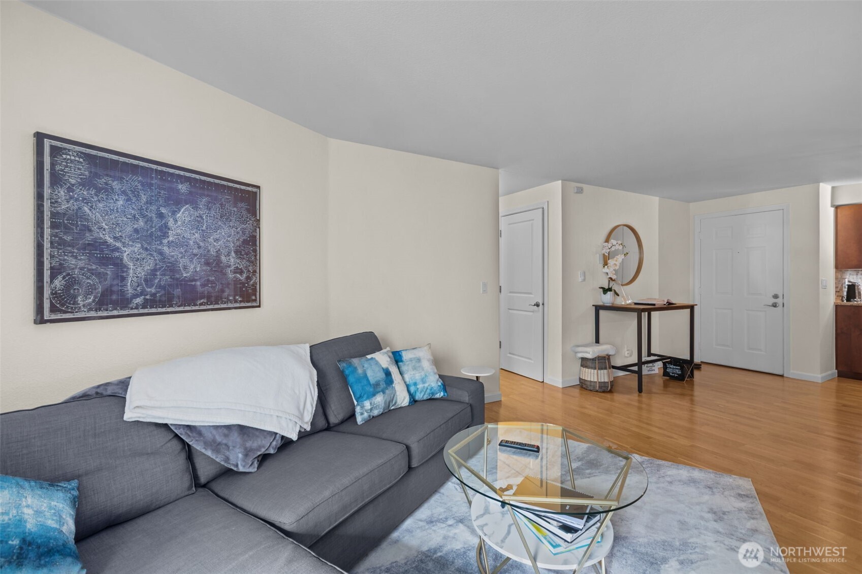 3045 20th Avenue W #209, Seattle, WA 98199, photo 4 of 34