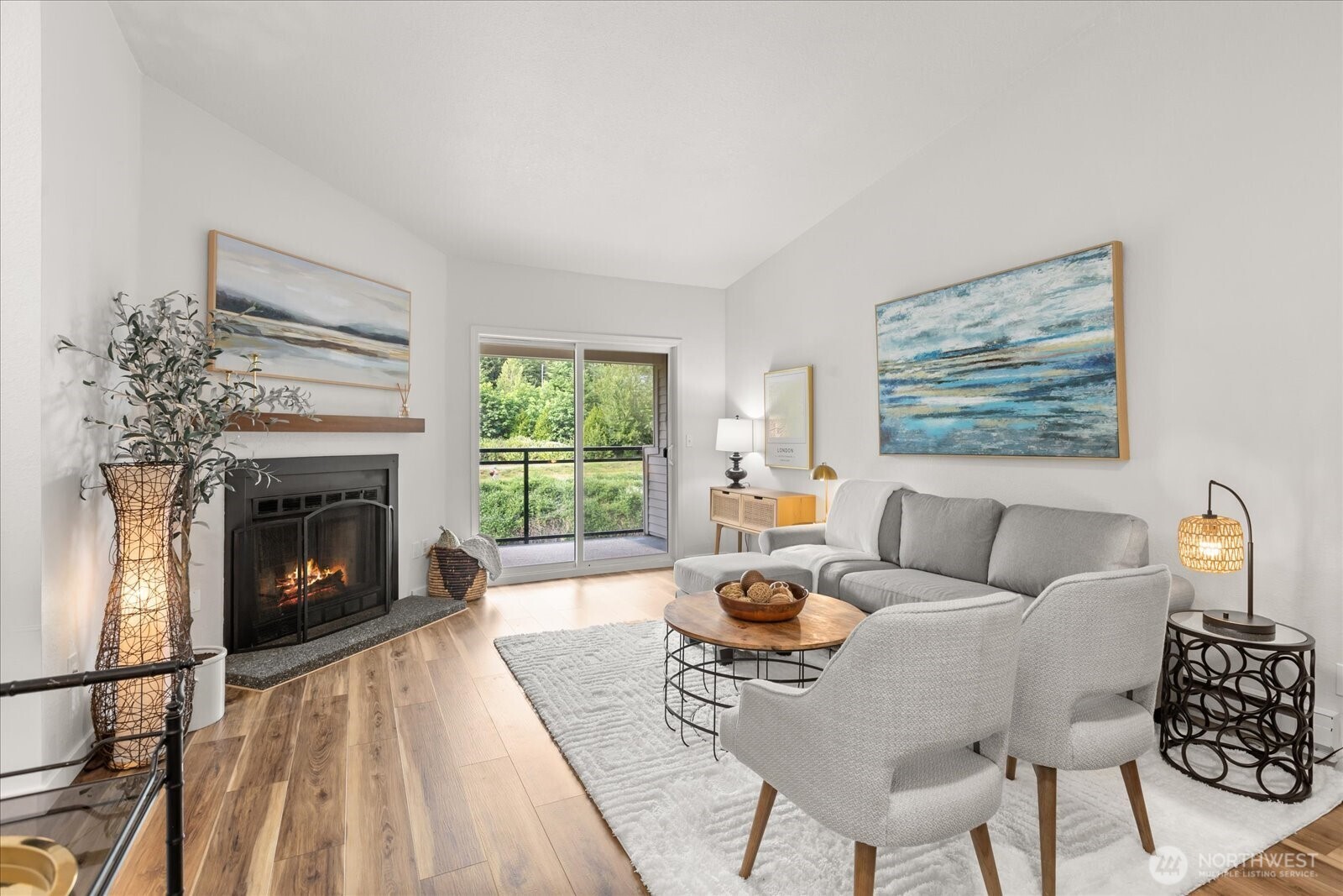 10822 E Riverside Drive #A303, Bothell, WA 98011, photo 2 of 2
