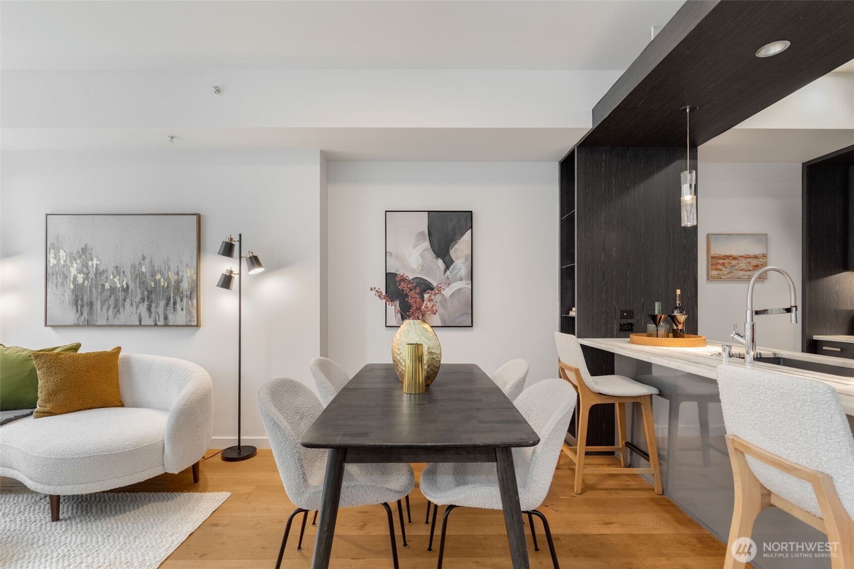 1321 Seneca Street #202, Seattle, WA 98101, photo 5 of 40
