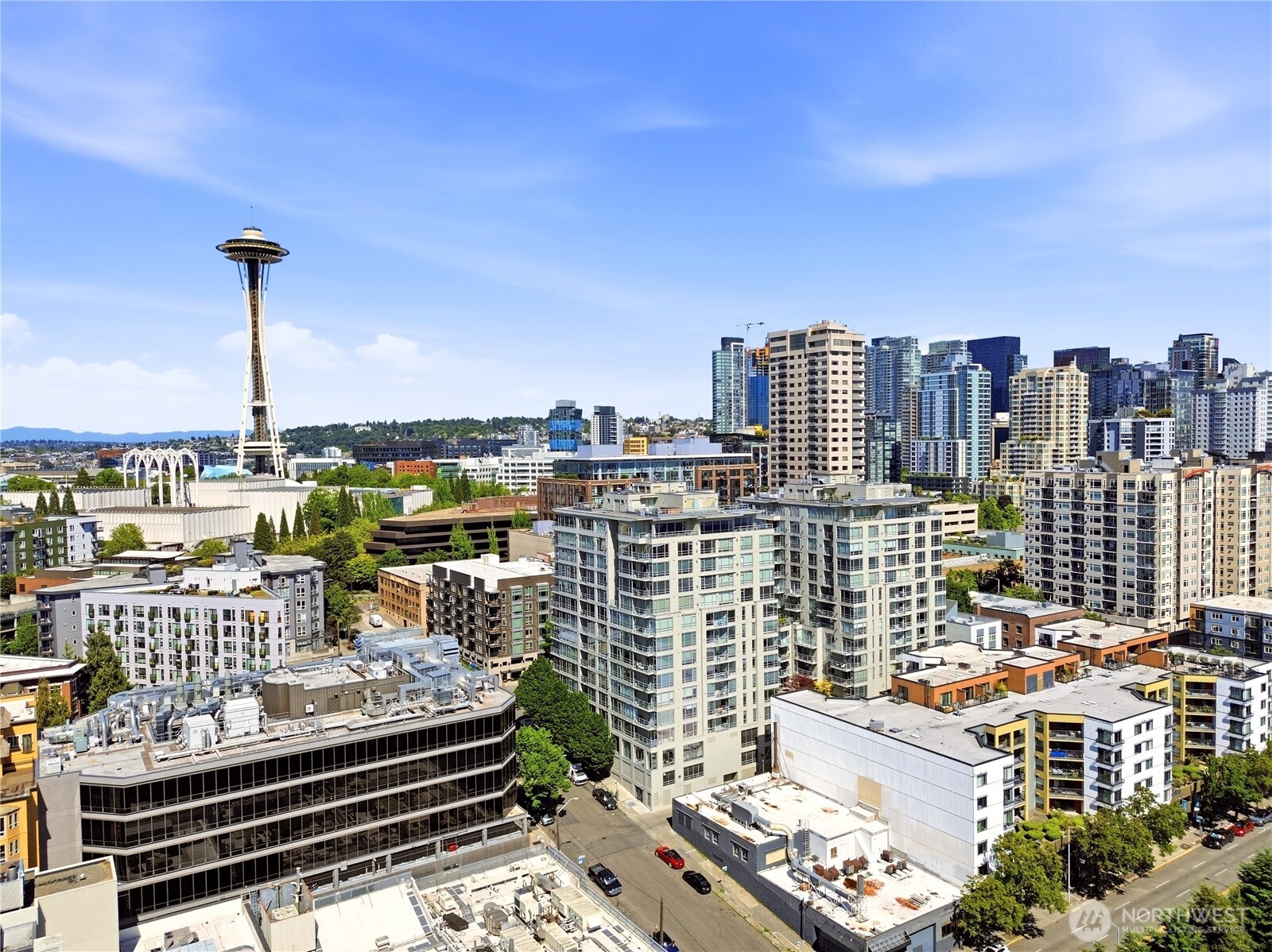 2929 1st Avenue #817, Seattle, WA 98121, photo 2 of 2