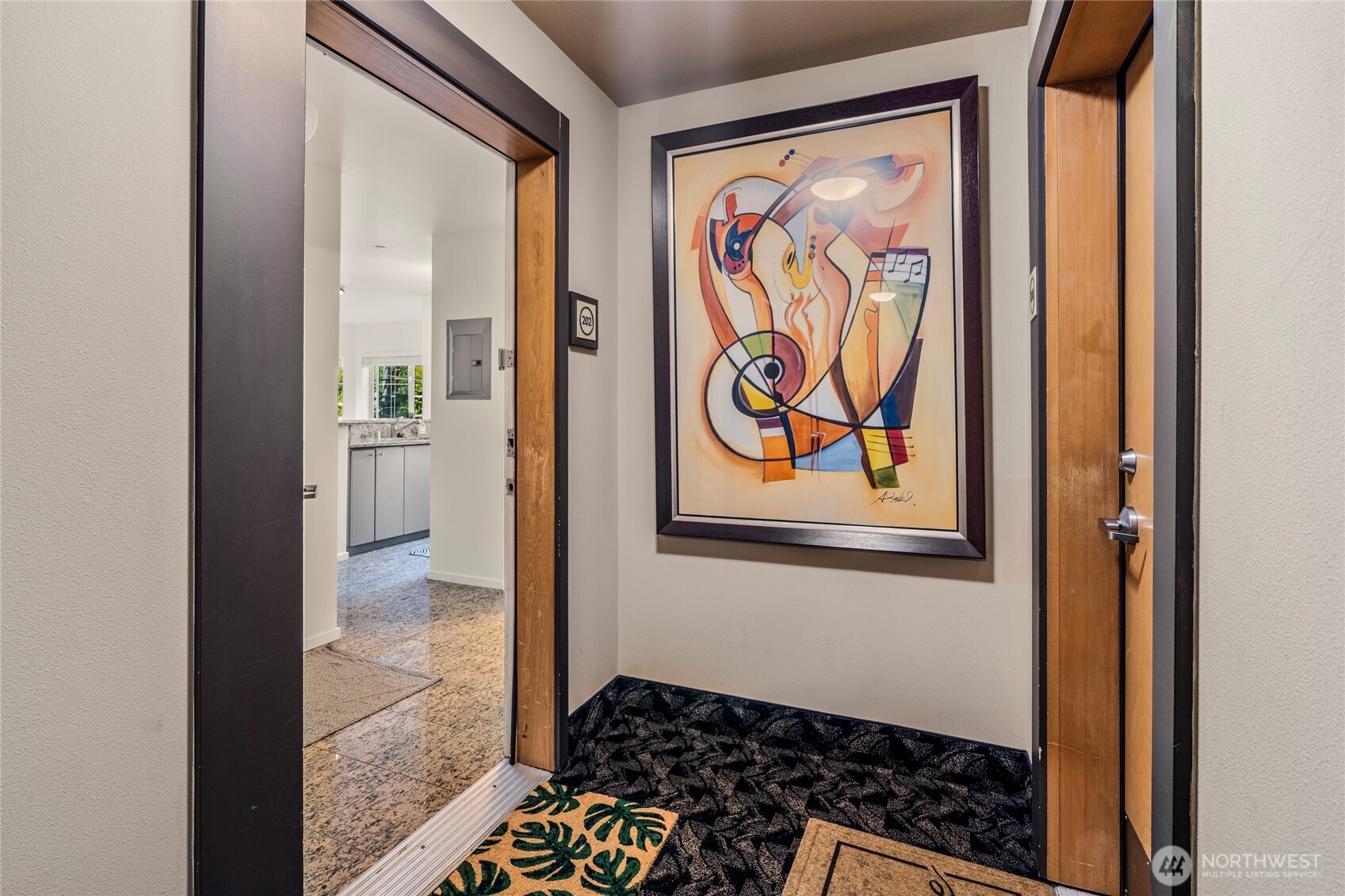 1125 E Olive Street #202, Seattle, WA 98122, photo 5 of 23