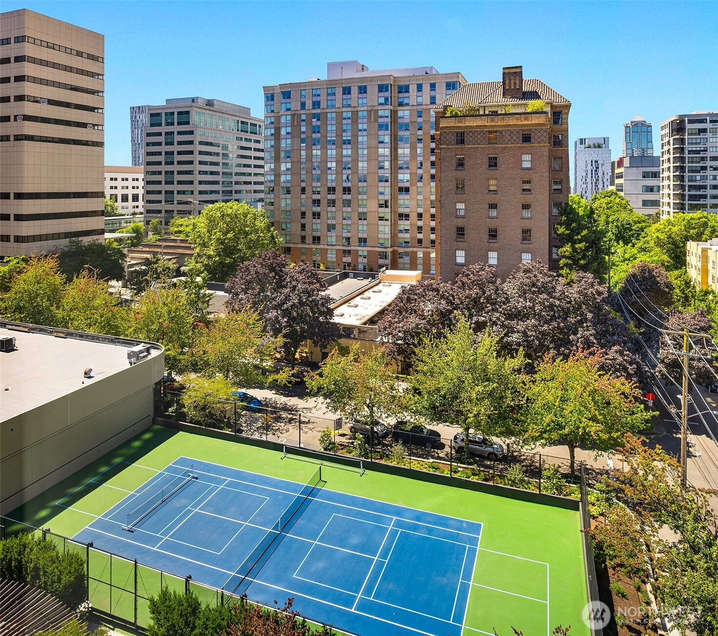 1301 Spring Street #8F, Seattle, WA 98104-1351, photo 2 of 32