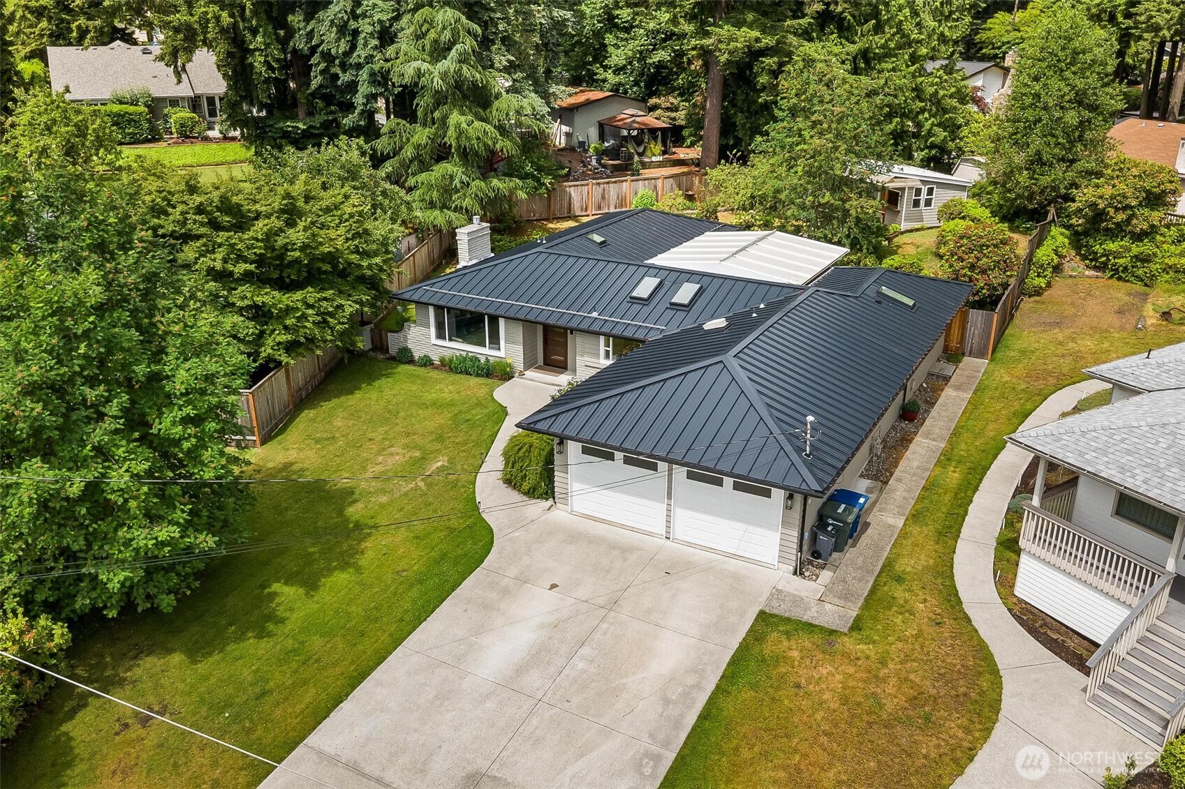 17529 93rd Avenue NE