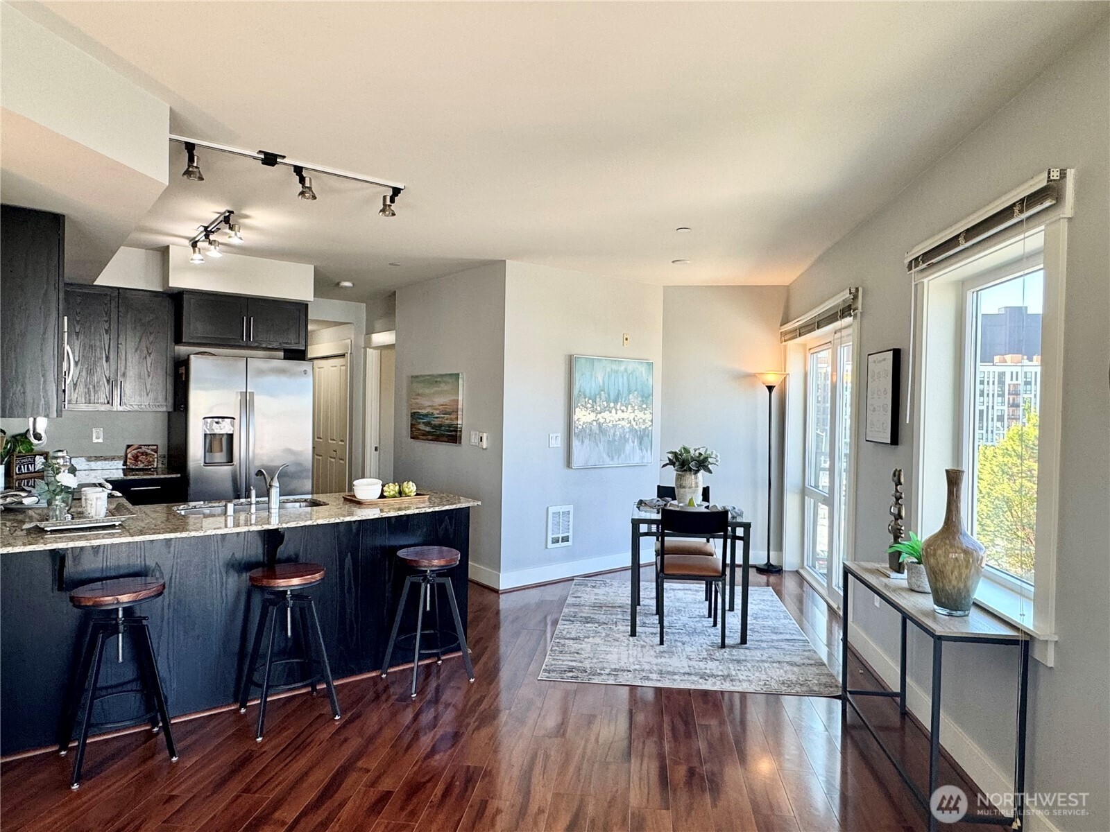 699 John Street #502, Seattle, WA 98109, photo 5 of 32