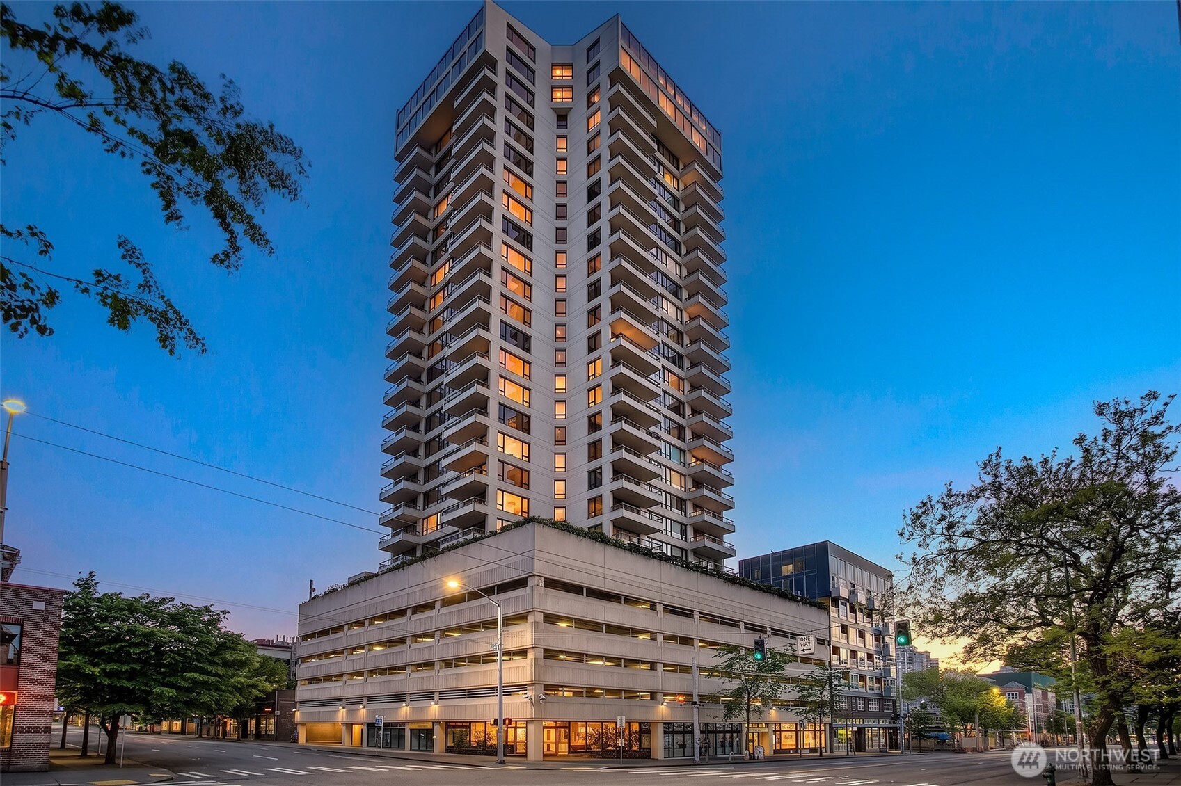 2201 3rd Avenue #2201