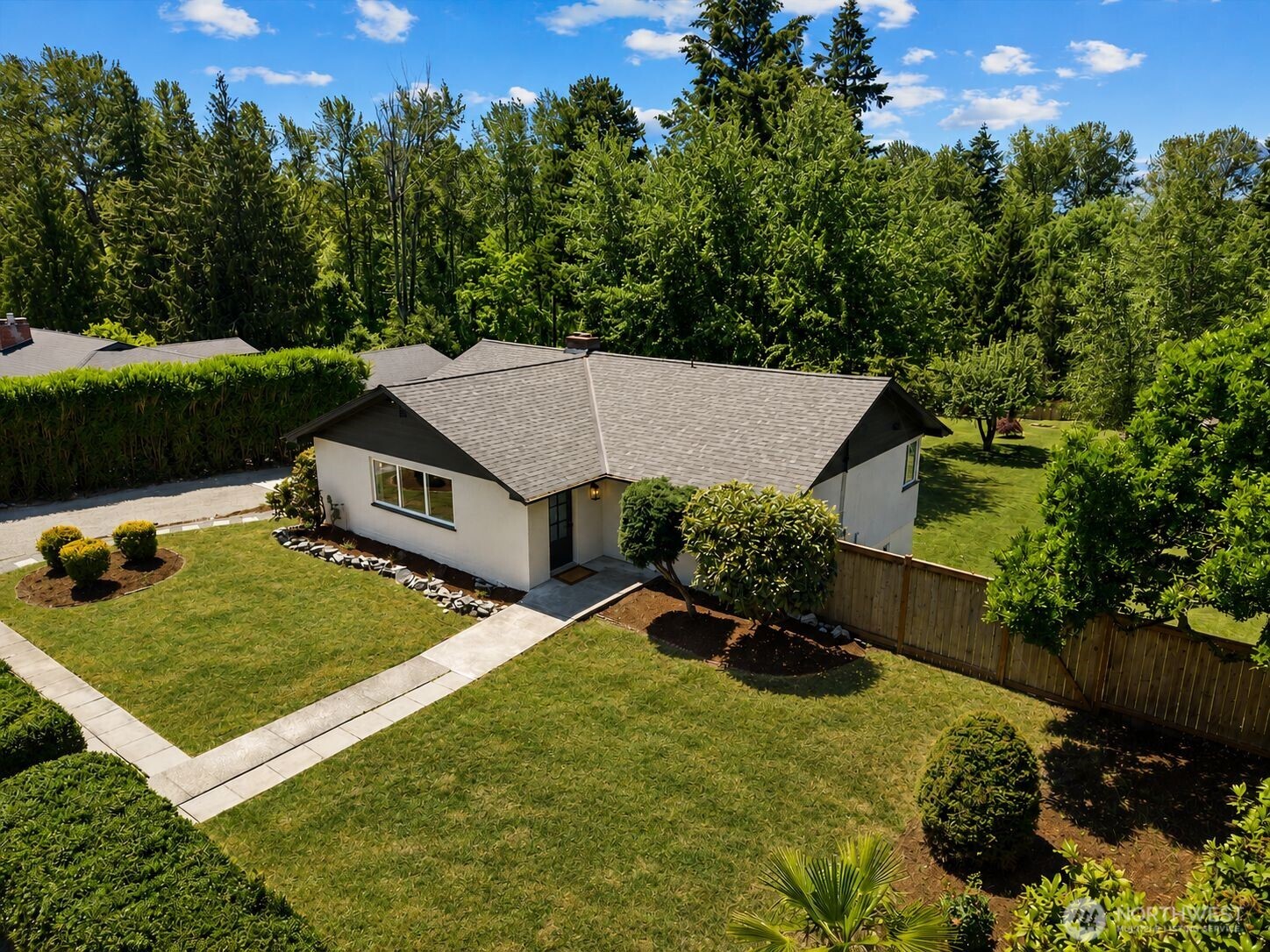 16835 113th Avenue SE, Renton, WA 98055, photo 2 of 2