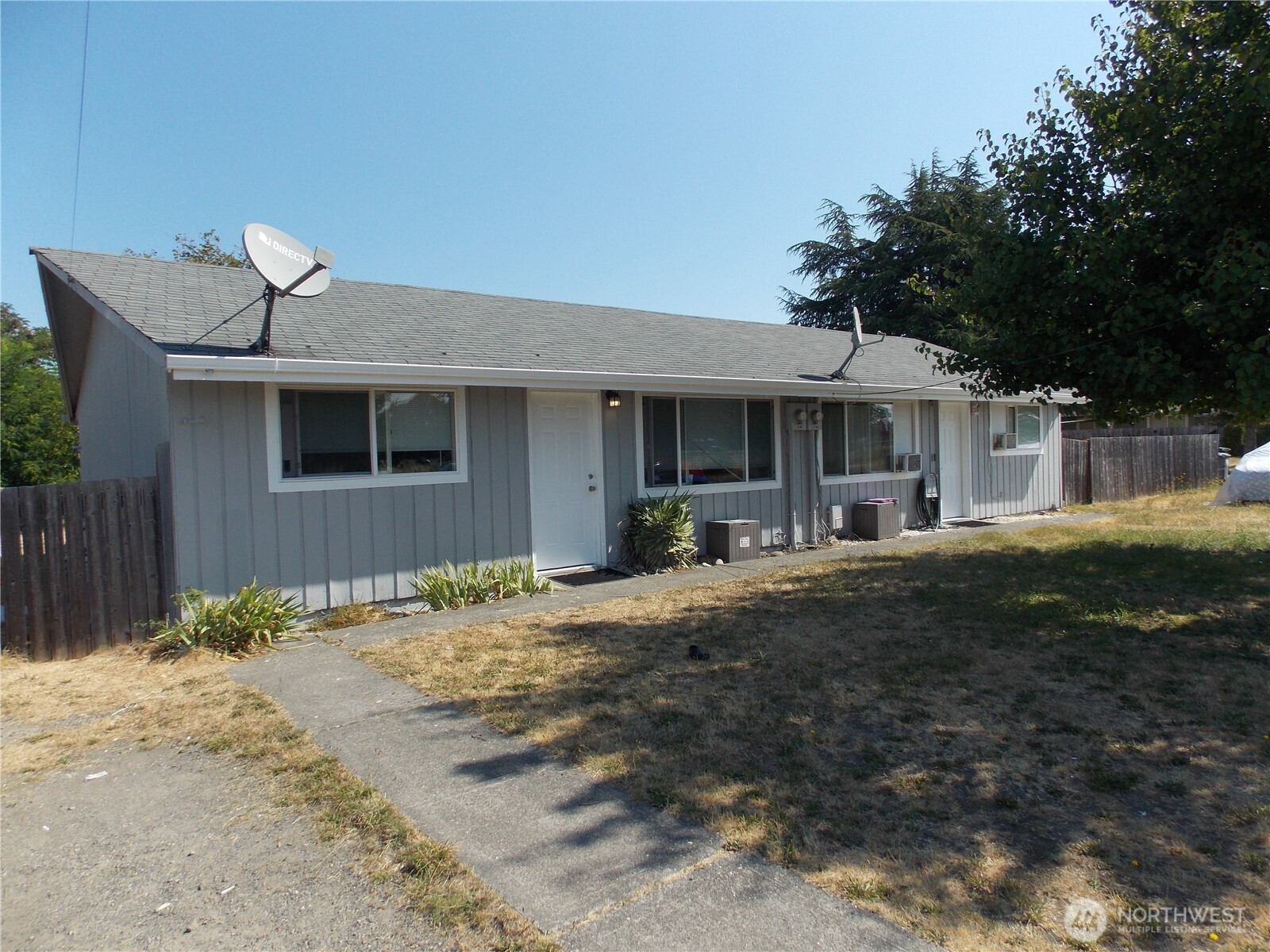 1701 1703 Garfield Street S