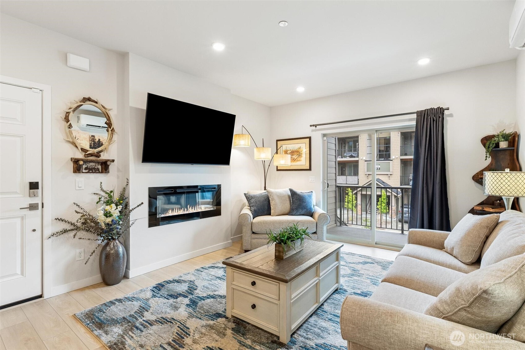 1845 SE 12th Place #H-204