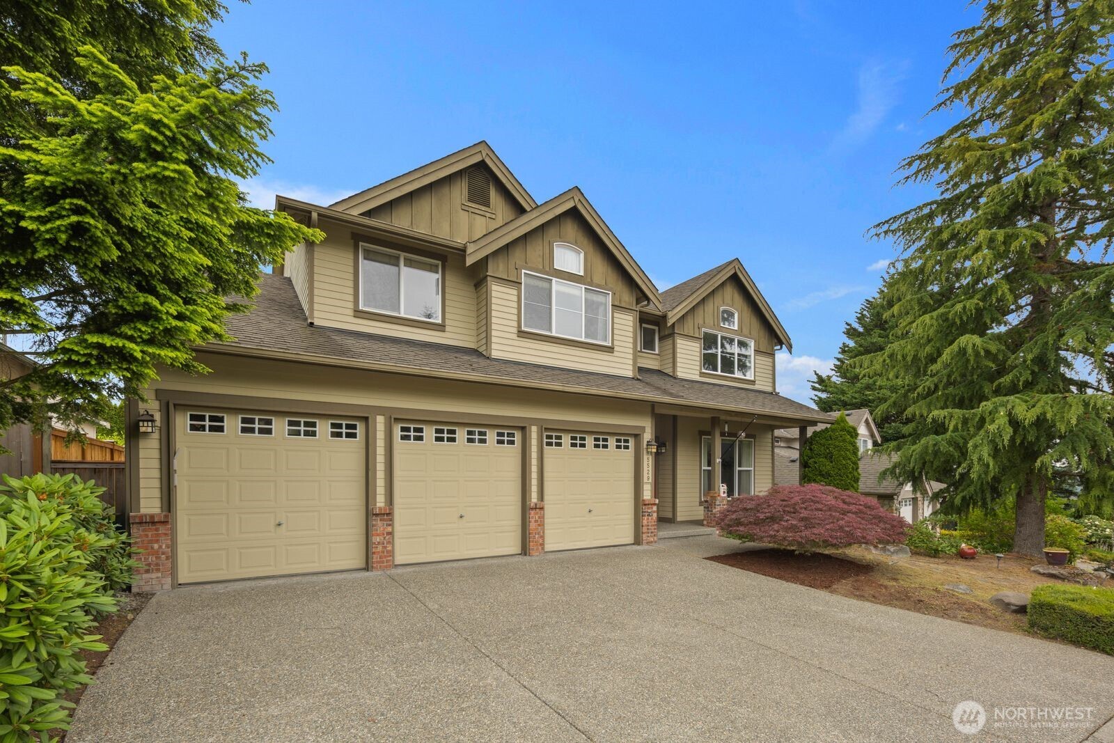 5529 Elizabeth Loop SE